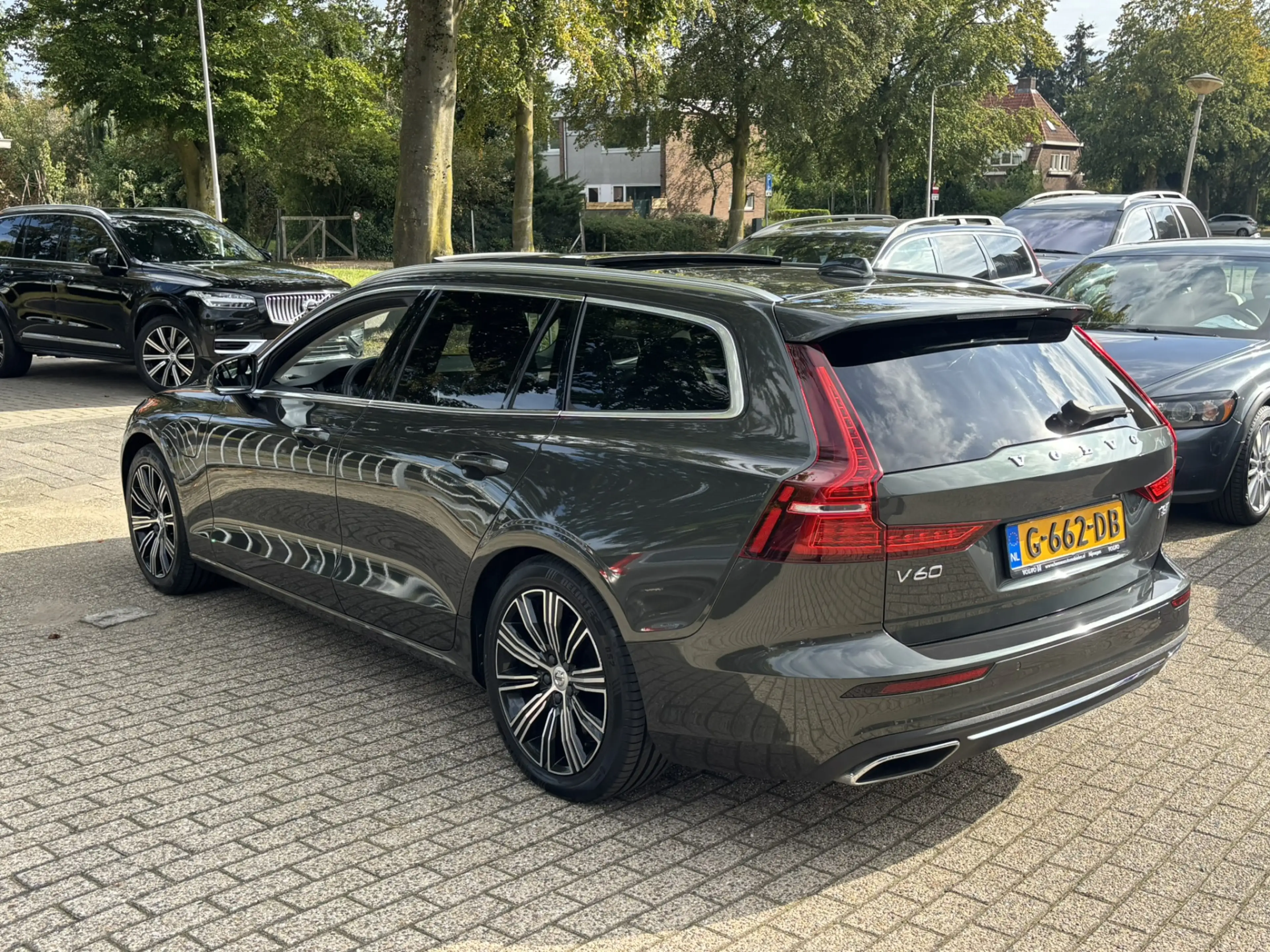 Volvo V60 T8 AWD Inscription Pano MASSAGE Ventilatie Pilot A — photo 11