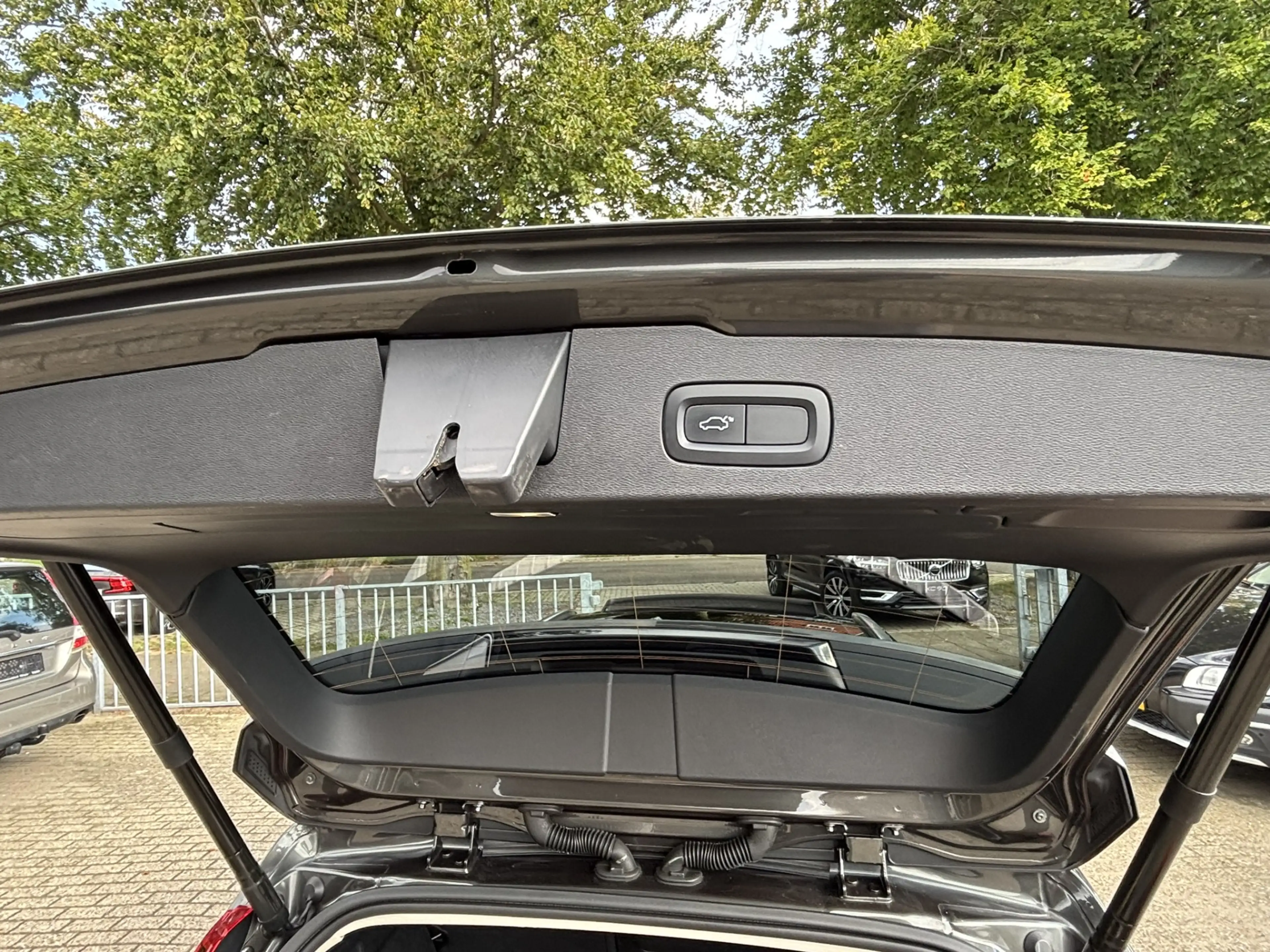 Volvo V60 T8 AWD Inscription Pano MASSAGE Ventilatie Pilot A — photo 15