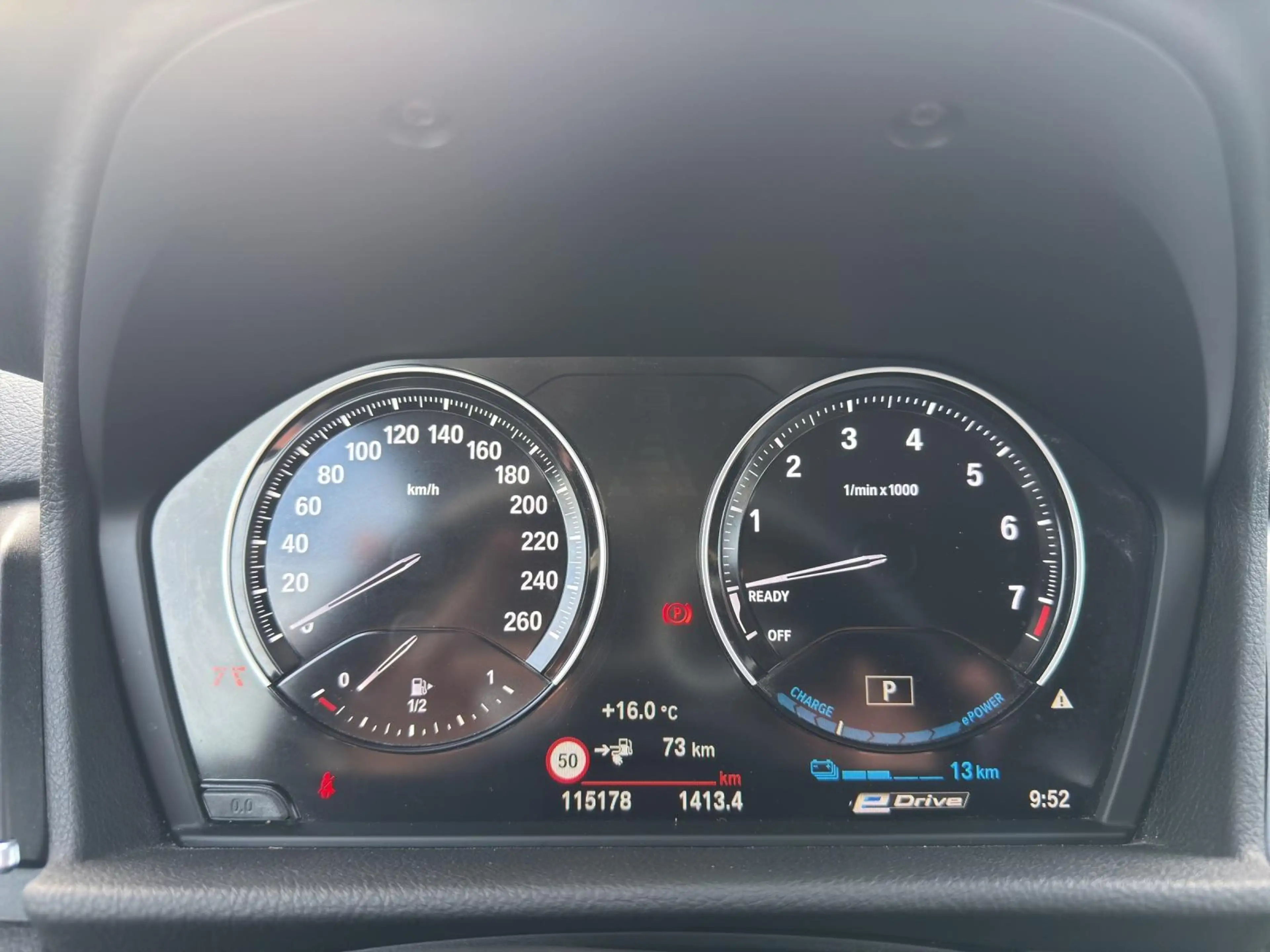 BMW 225 2-serie Active Tourer 225xe iPerformance High Exec — photo 8
