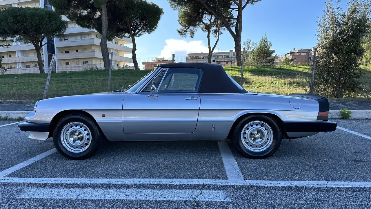 Alfa Romeo Spider 1.6 Veloce, foto 3
