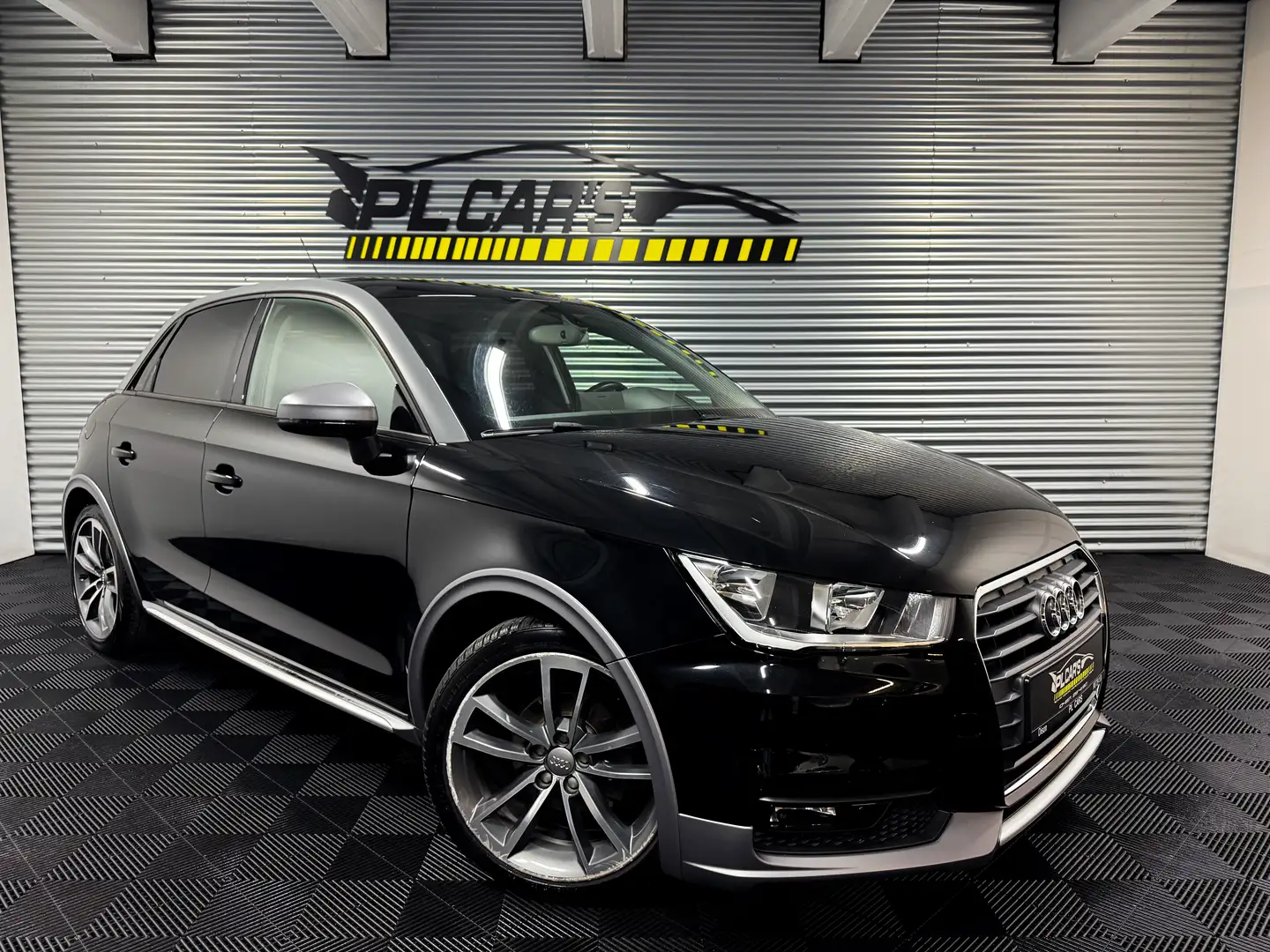 Audi A1 A1 Sportback 1.0 TFSI LOOK S LINE | GARANTIE - 1
