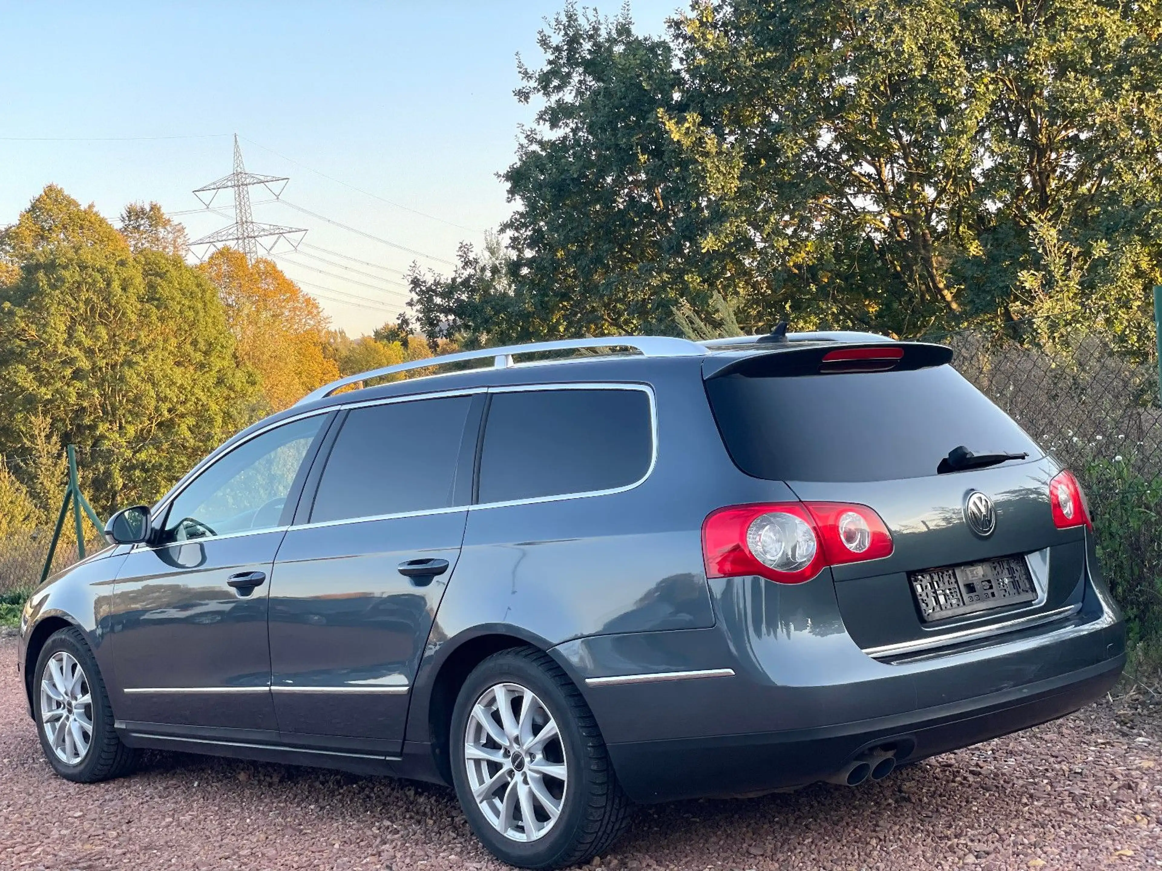 Volkswagen Passat Variant Passat 2.0 TDI Variant *Sportline*SHZ* — photo 4