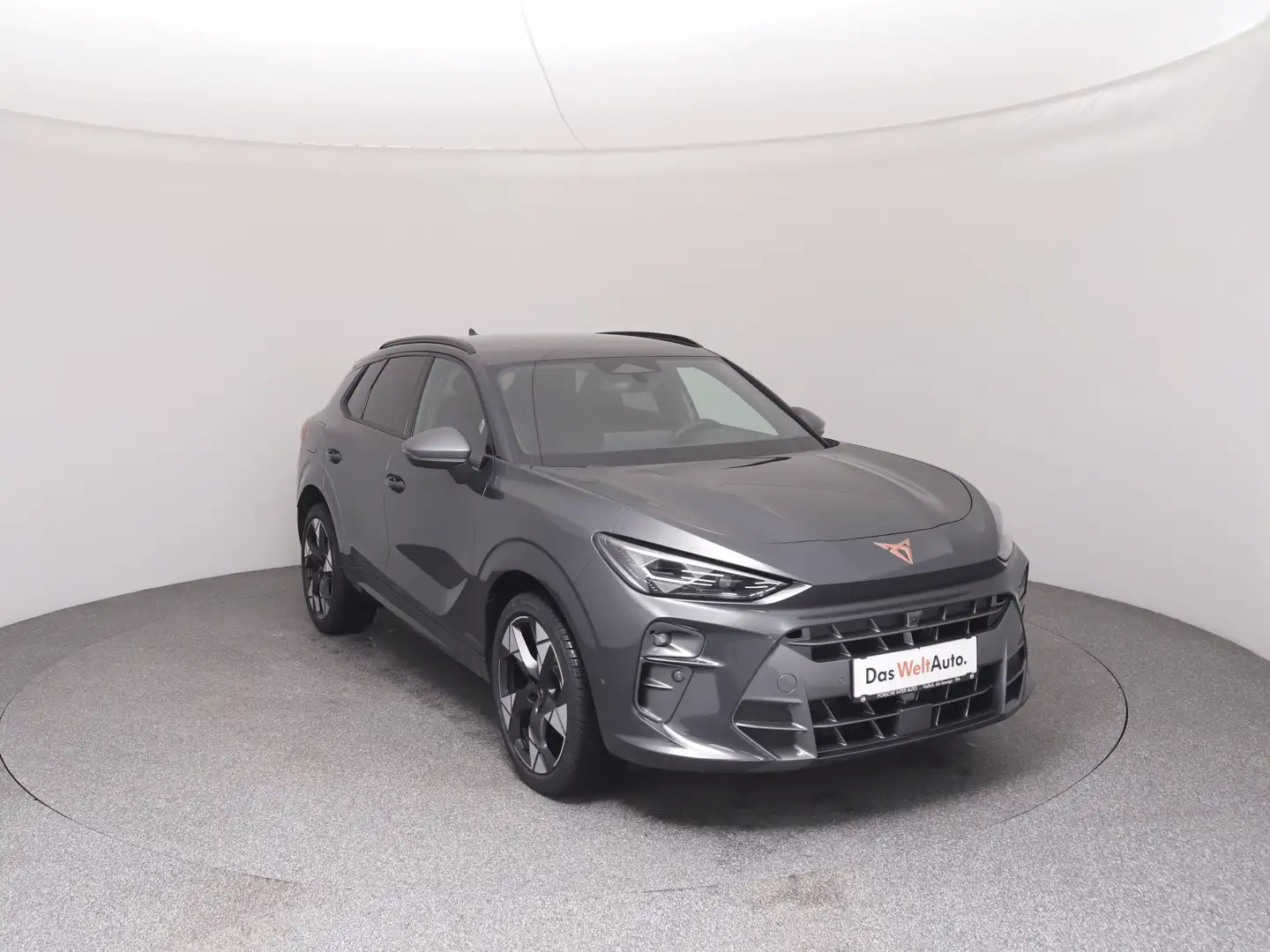 CUPRA Terramar 1.5 e-TSI 150 PS DSG Grau - 2