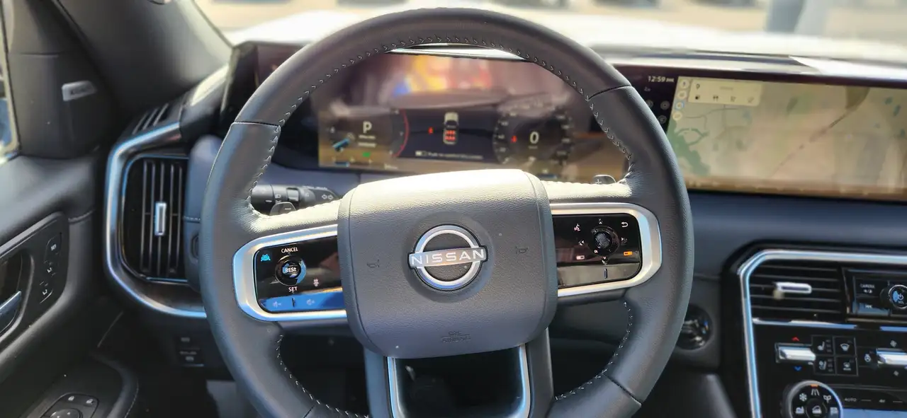Nissan Armada снимка Nissan Armada