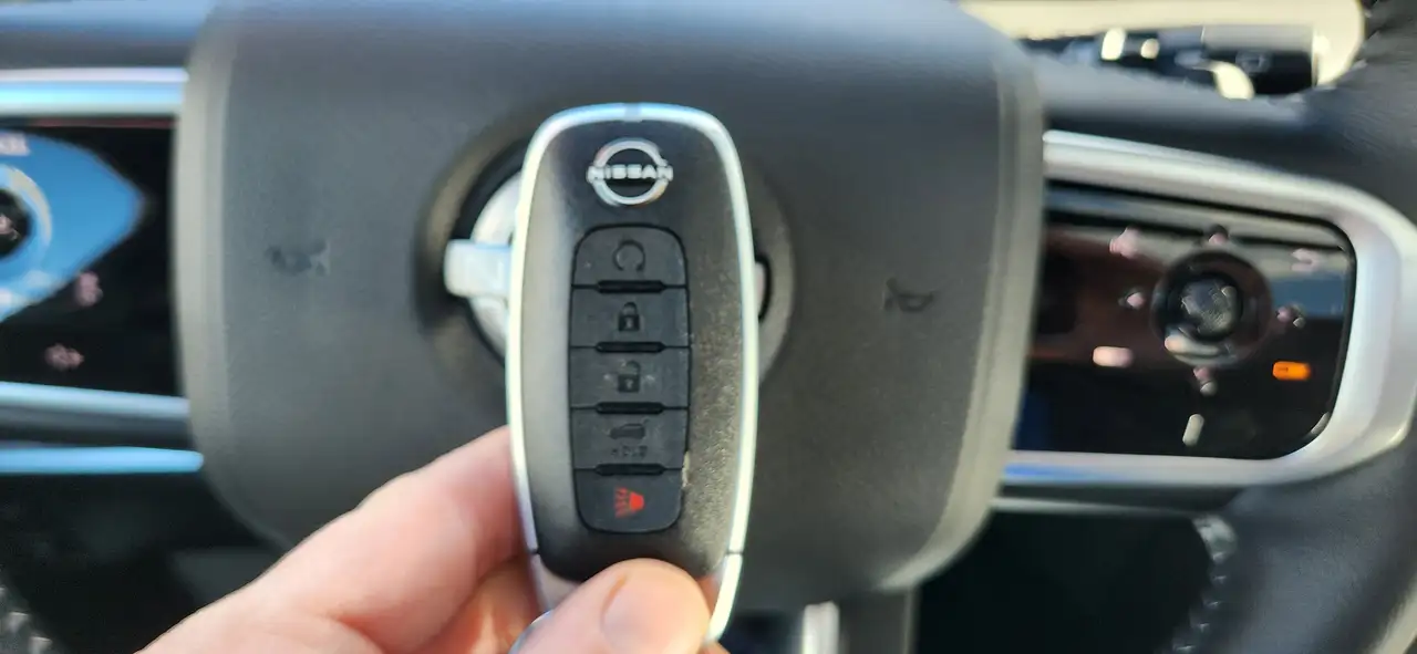Nissan Armada снимка Nissan Armada