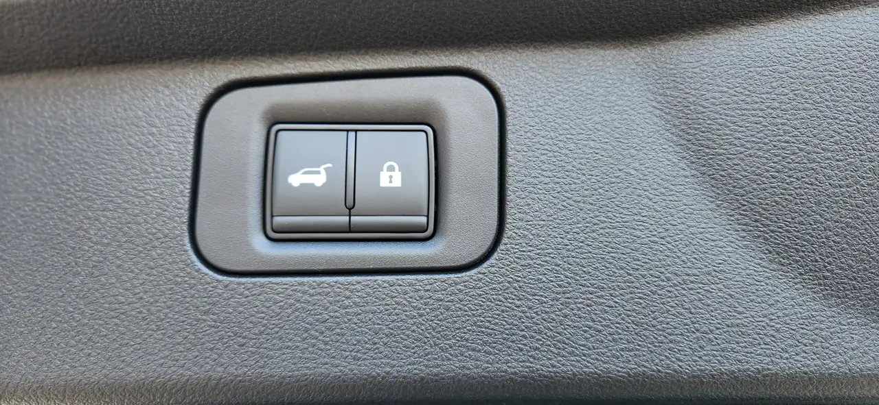 Nissan Armada снимка Nissan Armada