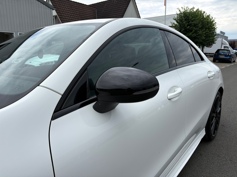 Mercedes-Benz CLA 180 Premium Plus 10 INCH WIDESCREEN — photo 13