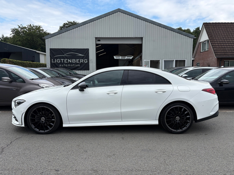 Mercedes-Benz CLA 180 Premium Plus 10 INCH WIDESCREEN — photo 6