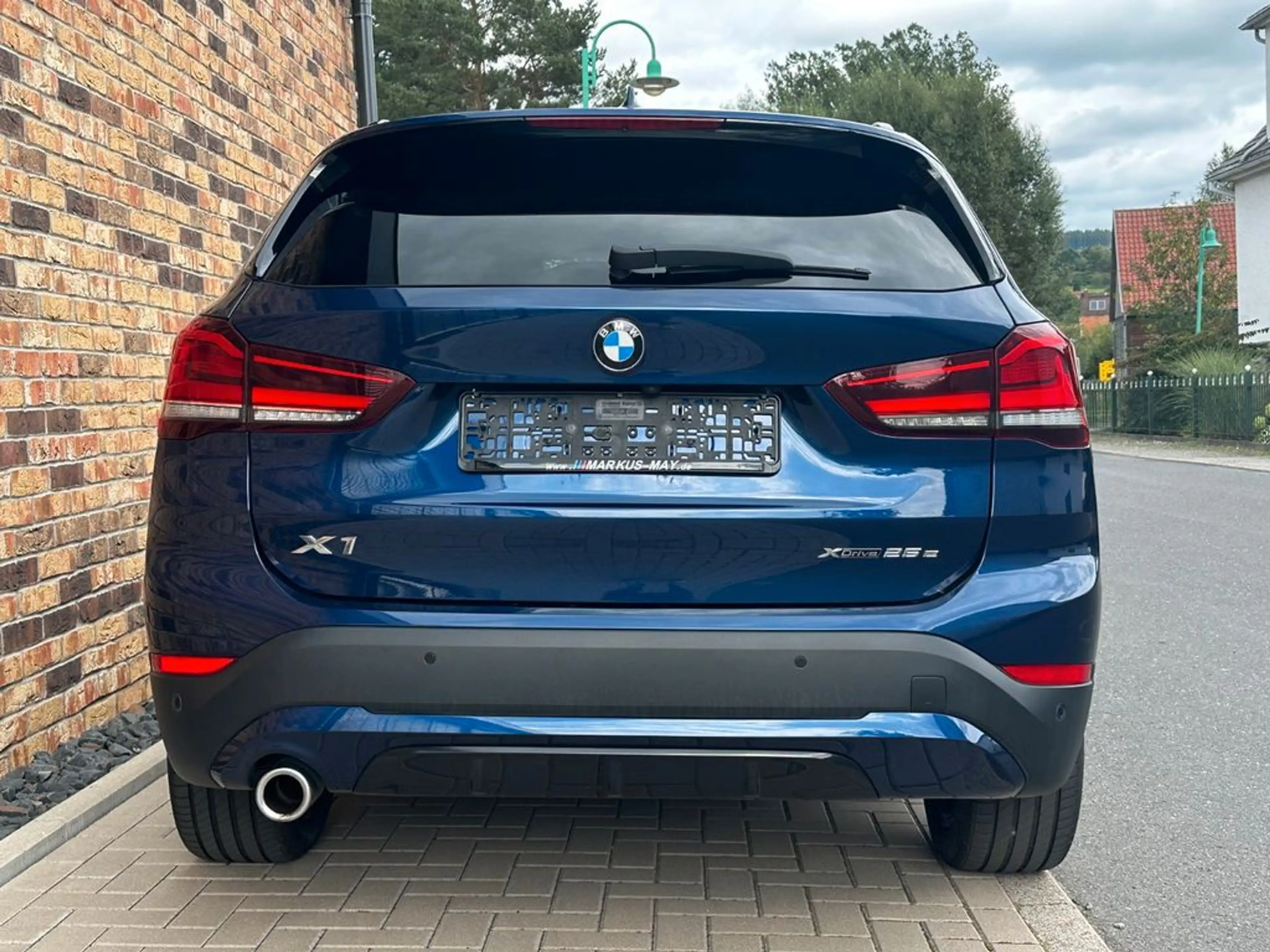 BMW X1 xDrive 25 e Sport Line — photo 4