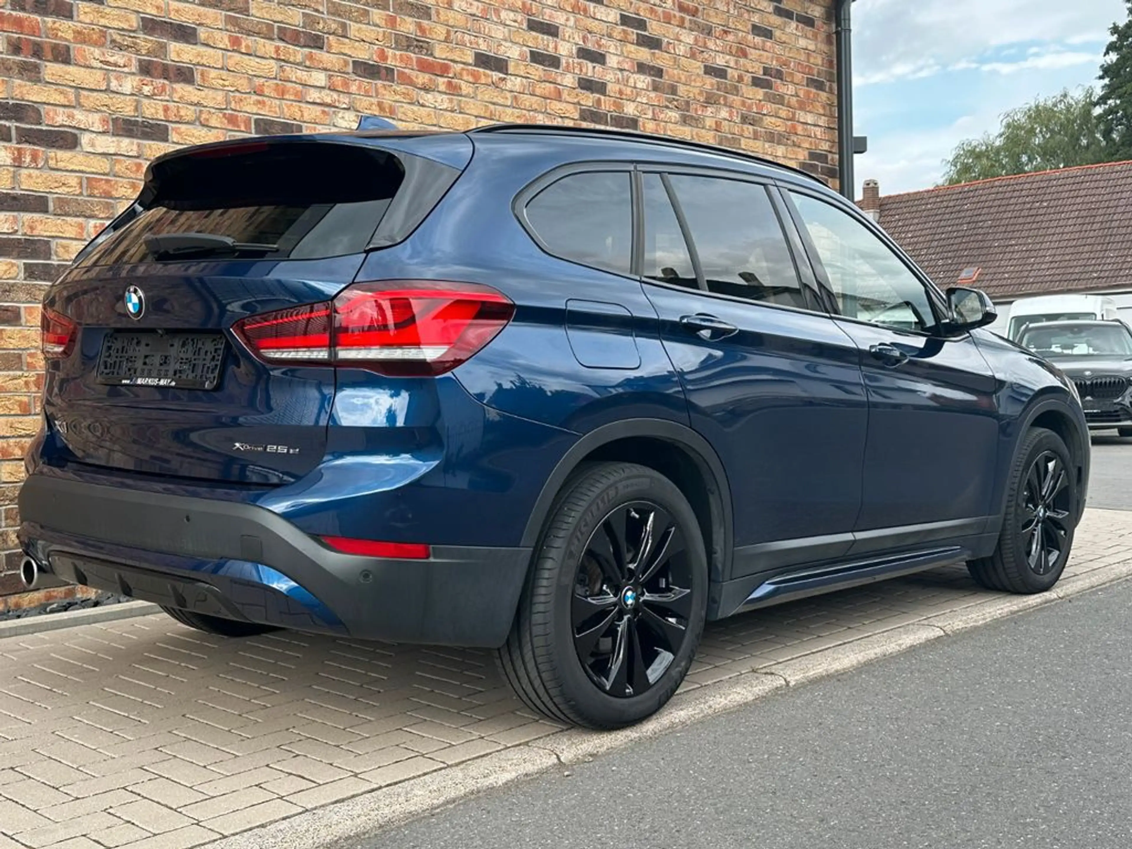 BMW X1 xDrive 25 e Sport Line — photo 5