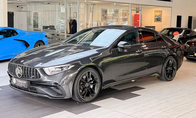 Mercedes-Benz CLS view 2