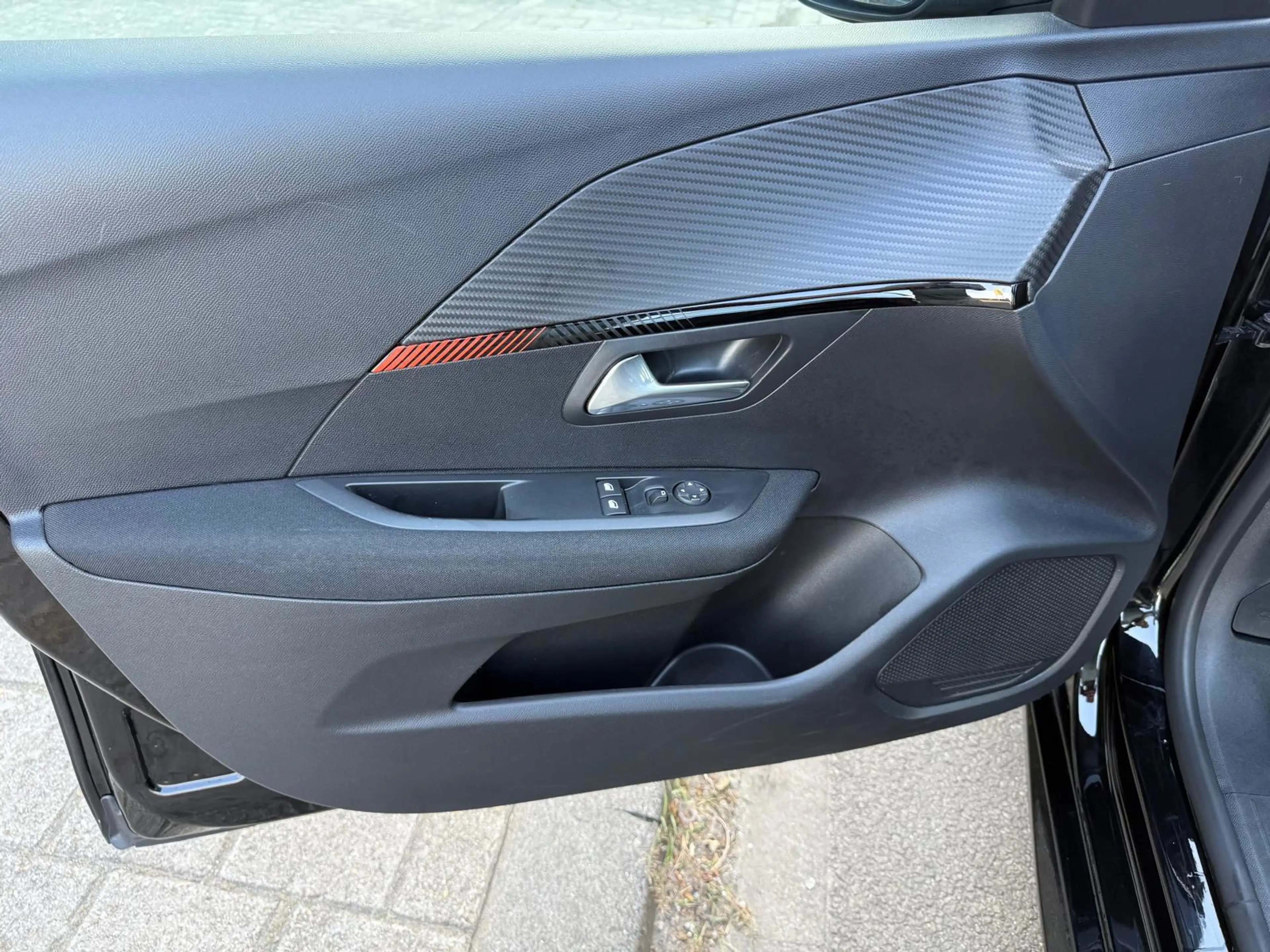 Peugeot 208 1.2 PureTech Active/Navi/Carplay/Airco/Cruise/ — photo 33