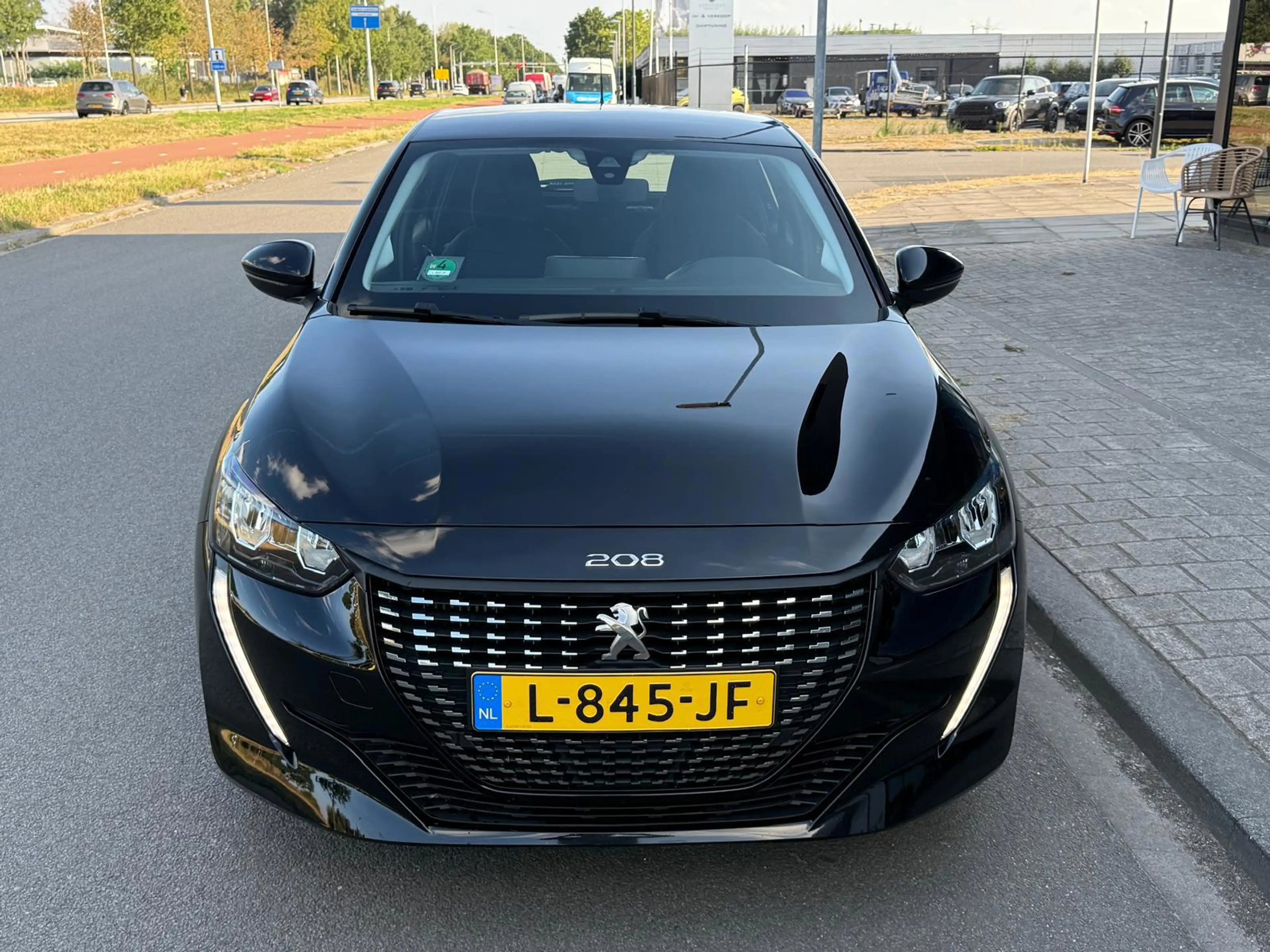 Peugeot 208 1.2 PureTech Active/Navi/Carplay/Airco/Cruise/ — photo 8