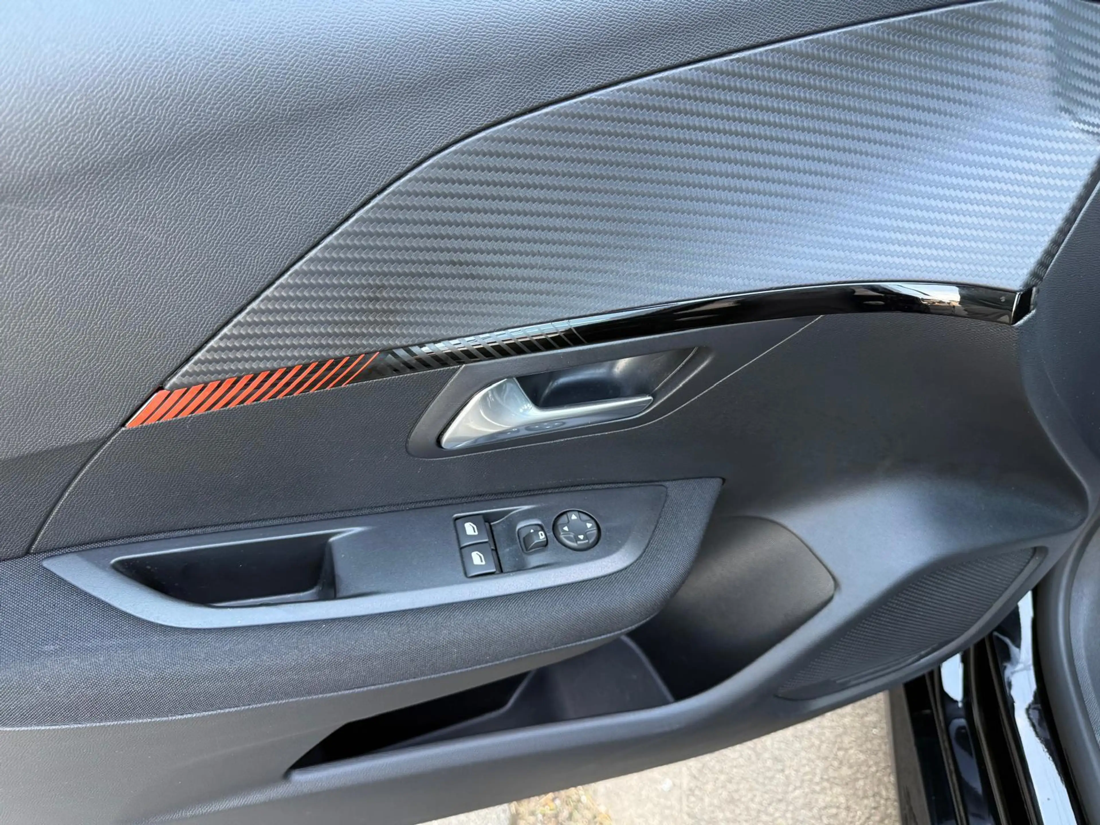 Peugeot 208 1.2 PureTech Active/Navi/Carplay/Airco/Cruise/ — photo 34