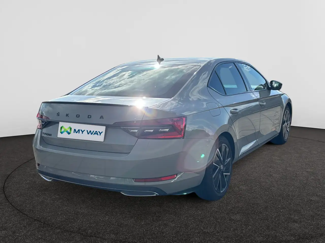 Skoda Superb Sportline 1.5 TSI 110 kW (150pk) DSG7, миниатюра 7