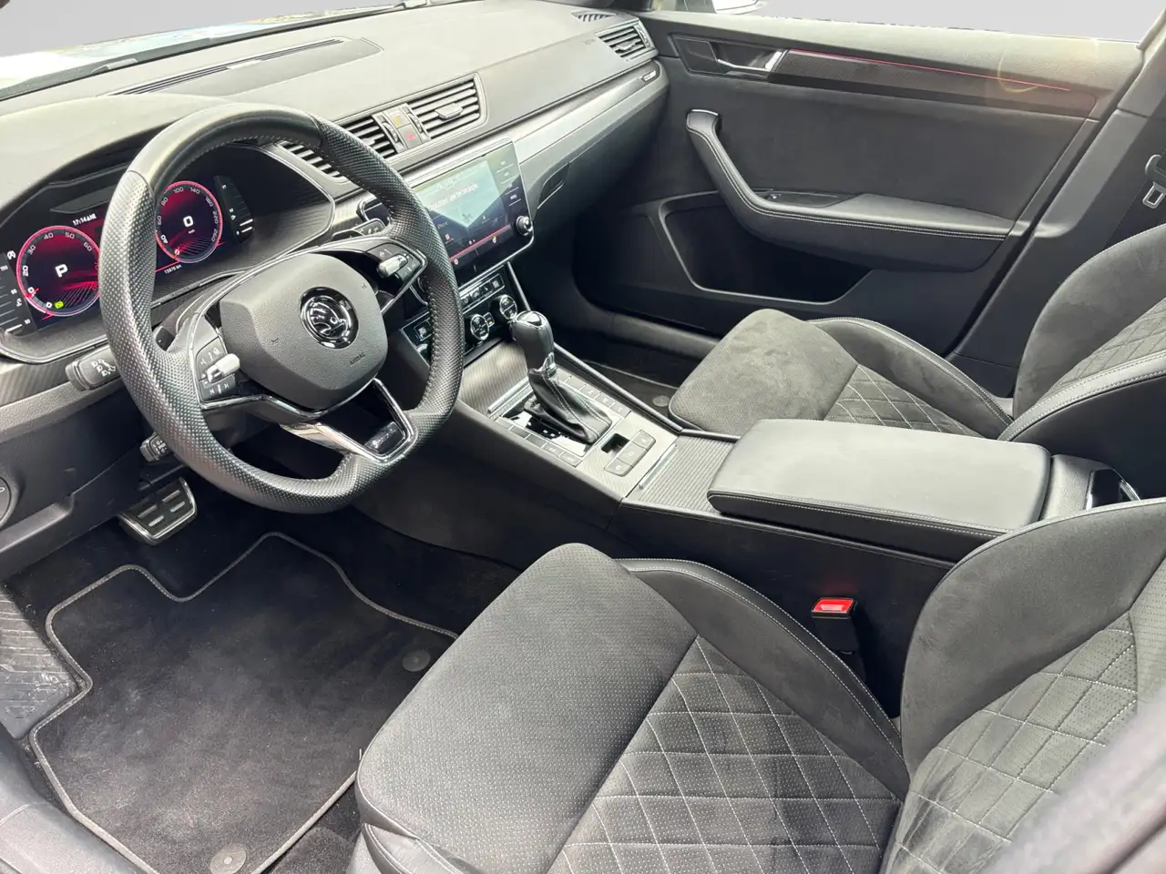 Skoda Superb Sportline 1.5 TSI 110 kW (150pk) DSG7, миниатюра 10