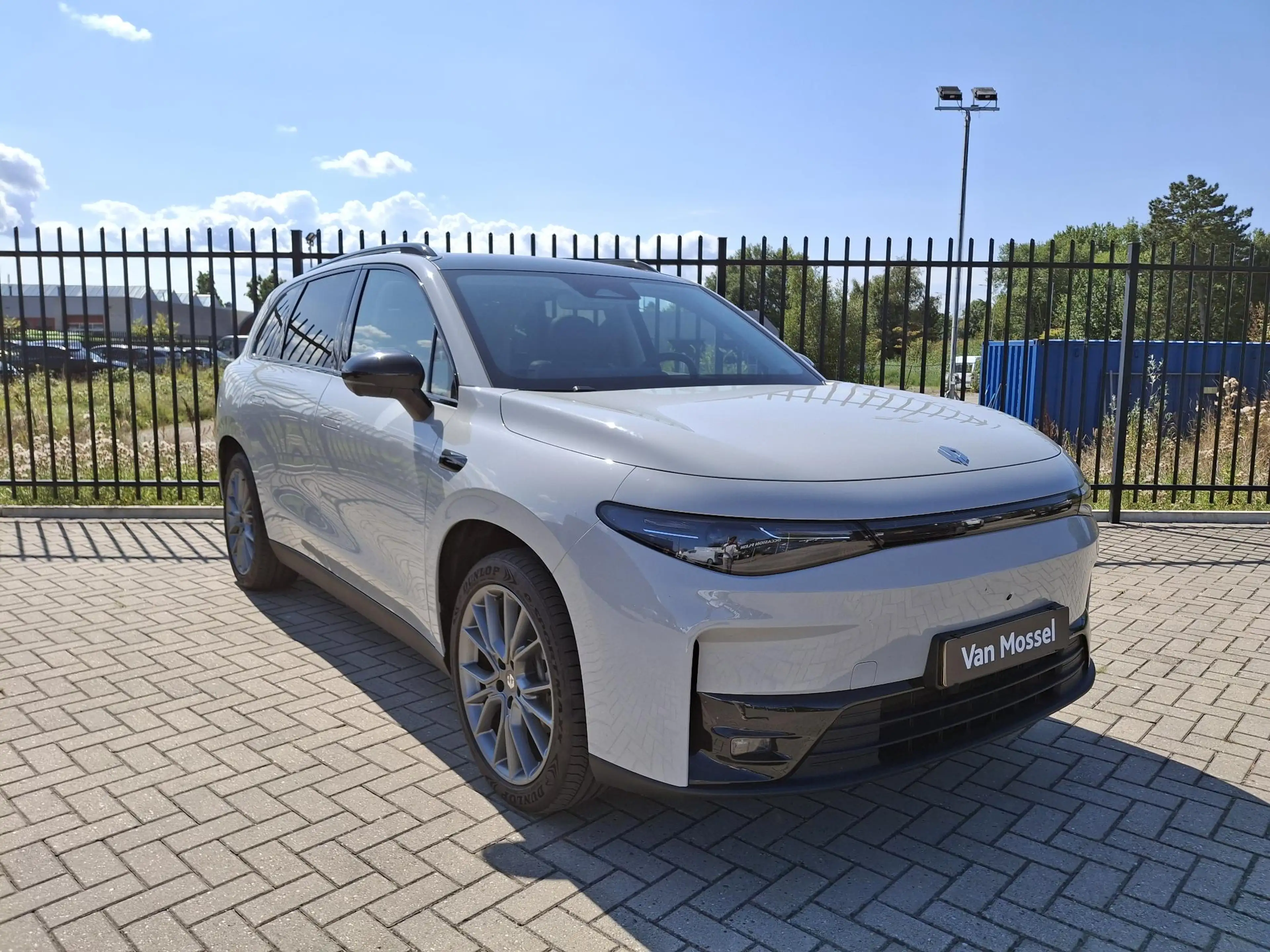Leapmotor C10 Design 69.9 kWh | Navigatie | Climate control | St — photo 8