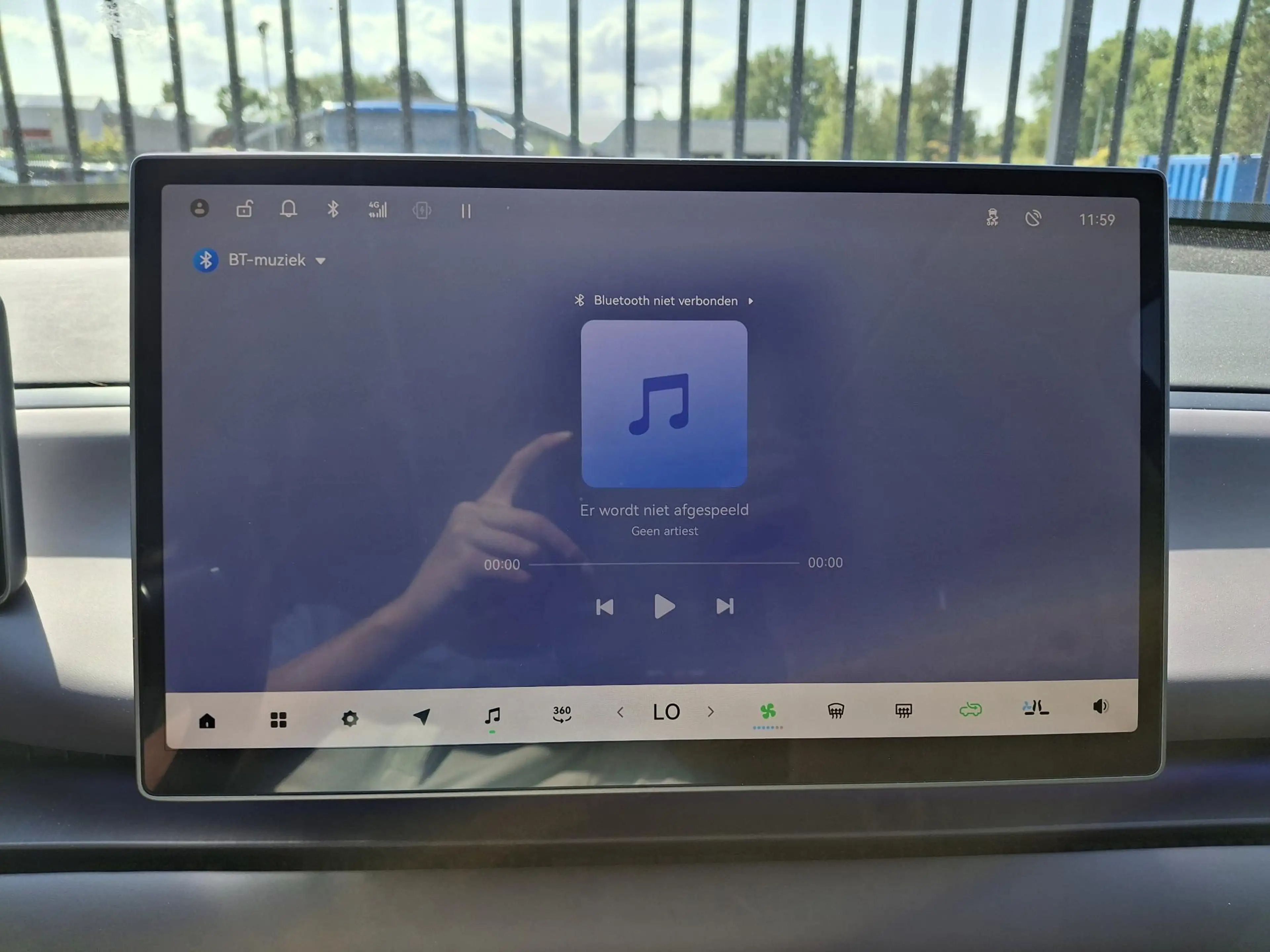 Leapmotor C10 Design 69.9 kWh | Navigatie | Climate control | St — photo 13
