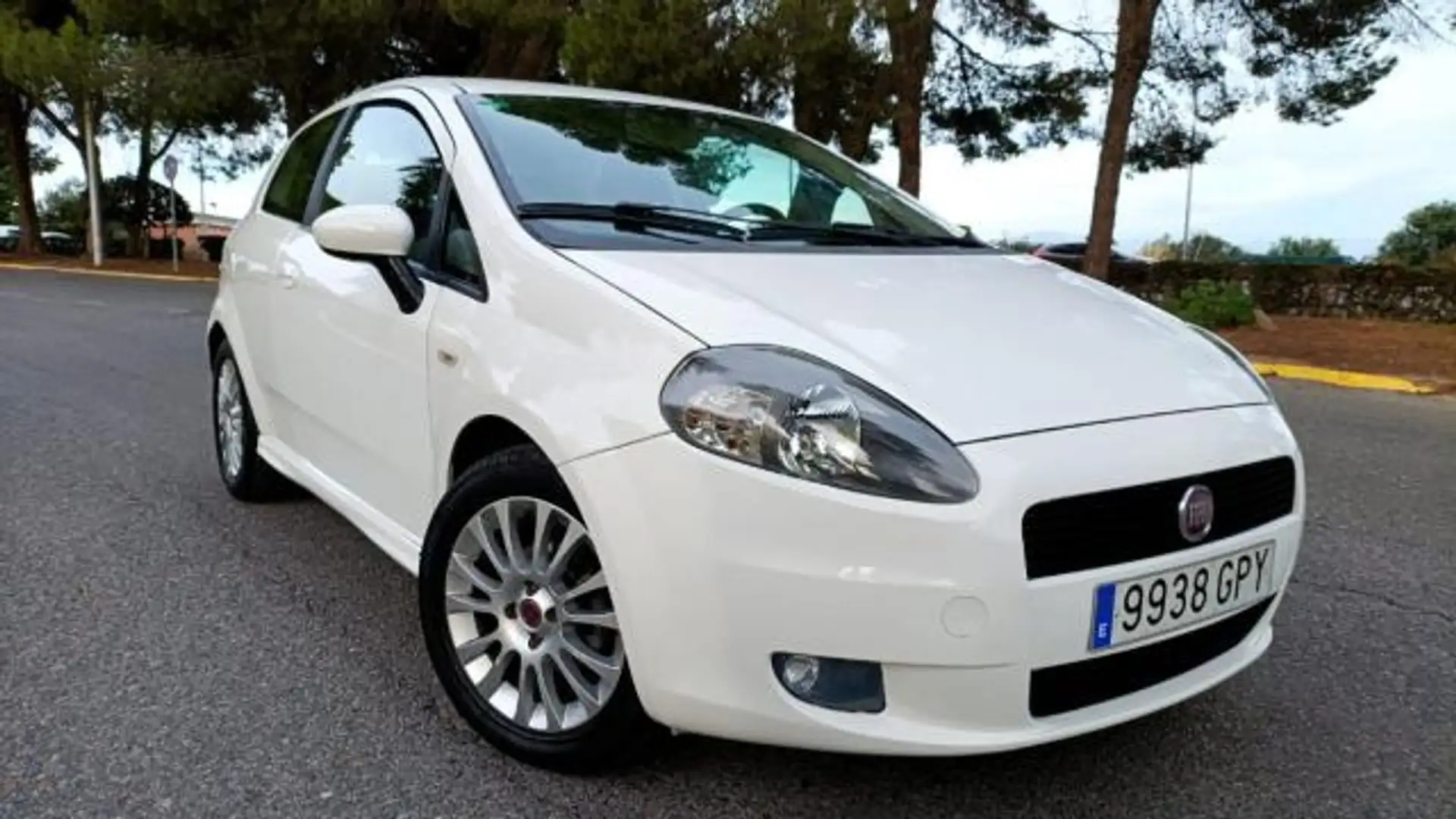 Fiat Punto 1.2 Active Blanco - 1