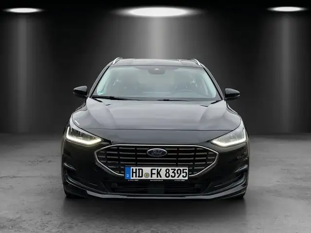 Ford Focus view 6