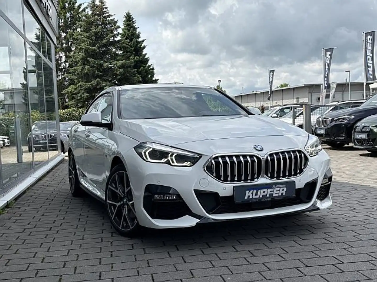 BMW 218 i M Sportpaket ACC-AHK°18Z.LED1Hd Blanc - 2