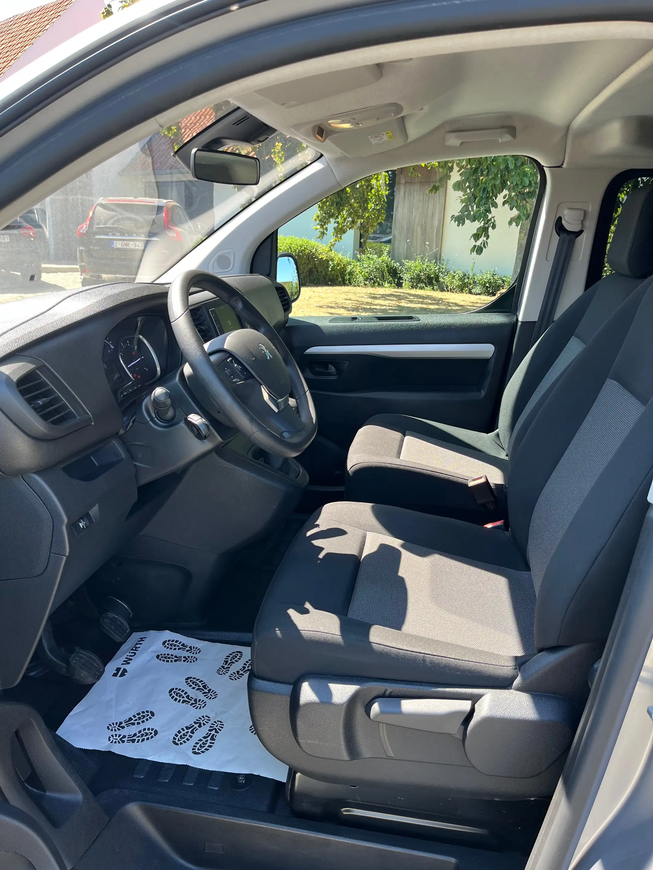 Peugeot Expert 2.0 HDi L3H1/1eignr/57400km/Carplay/Camera/Navi/Cruise... — photo 14