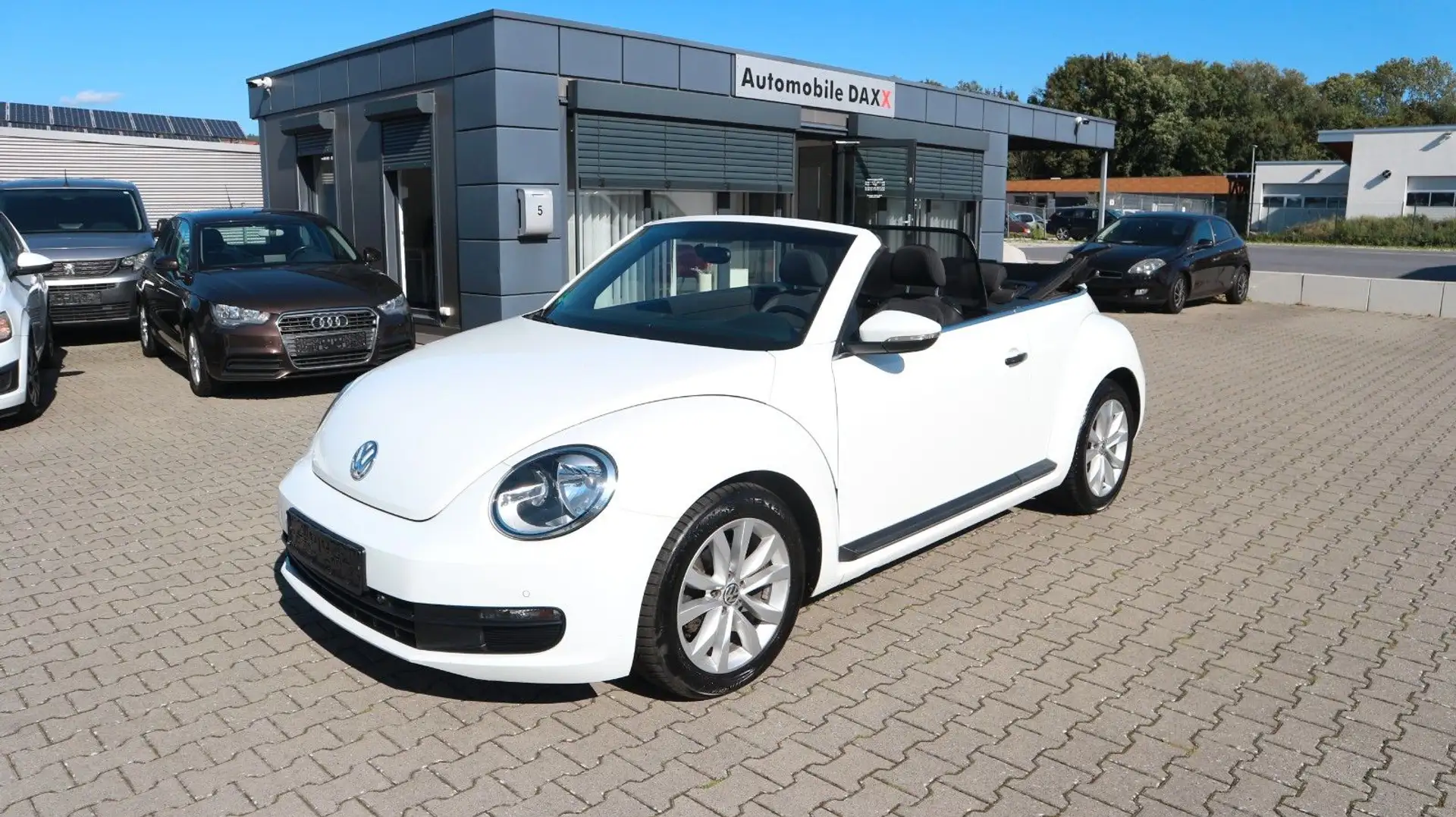 Volkswagen Beetle 1.2 TSI Cabriolet BMT*Navi*Tempo.* Weiß - 1