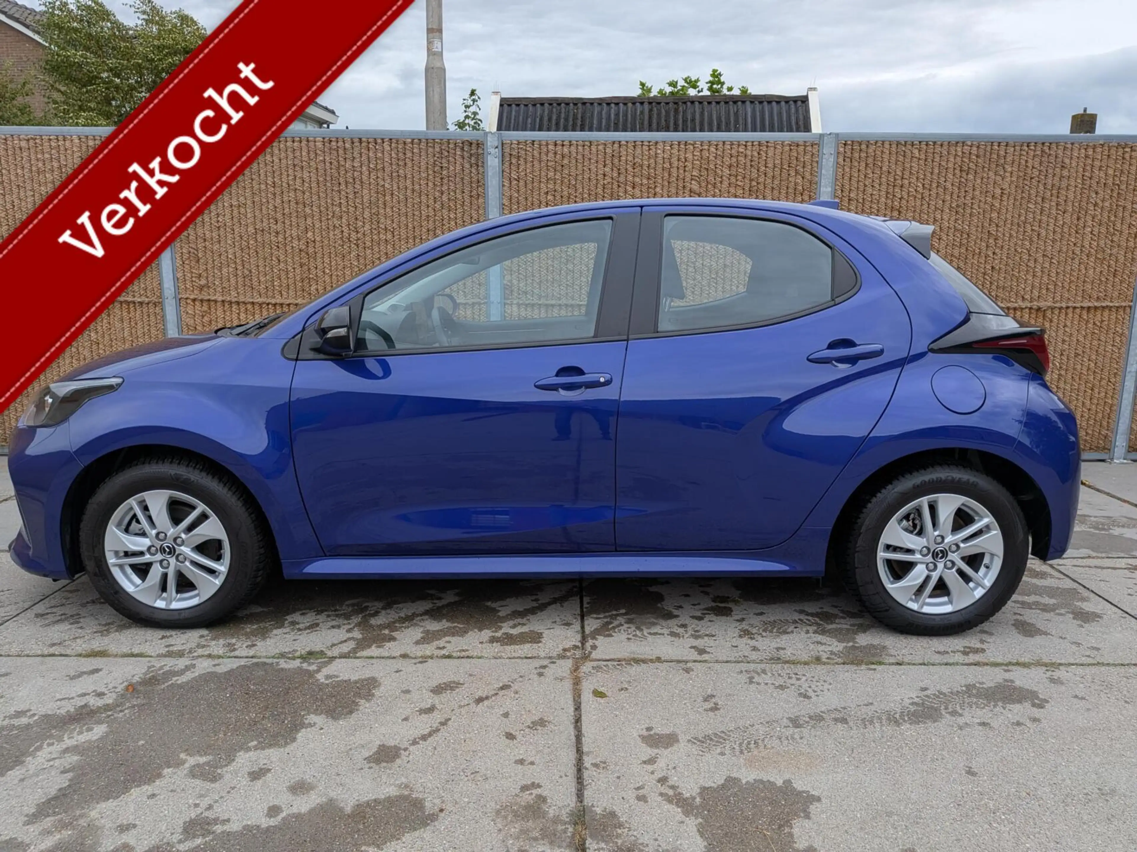Mazda 2 Hybrid 1.5 Centre-line — photo 2