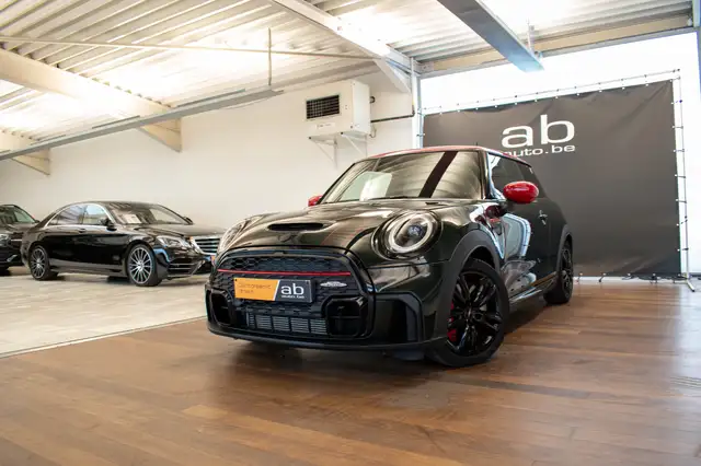 MINI John Cooper Works 2.0 AUTOMAAT, ADAPT CRUISE, VERW STUUR, CARPLAY