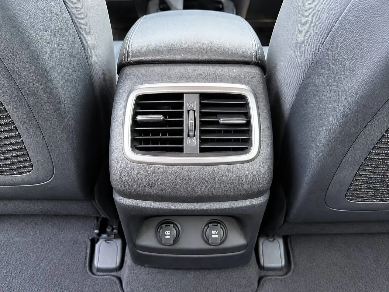 Kia Sorento fotografie Kia Sorento