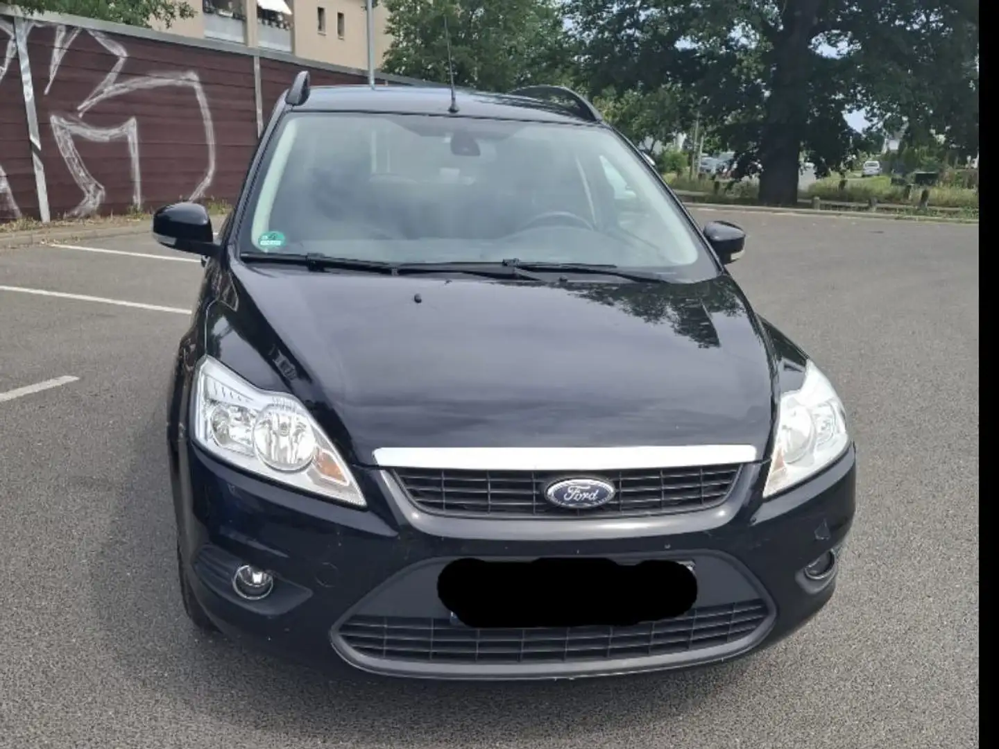 Ford Focus Schwarz - 1