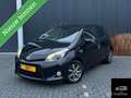 Toyota Yaris 1.5 Full Hybrid NAP DEALERONDR EERSTE EIGENAAR Noir - thumbnail 1