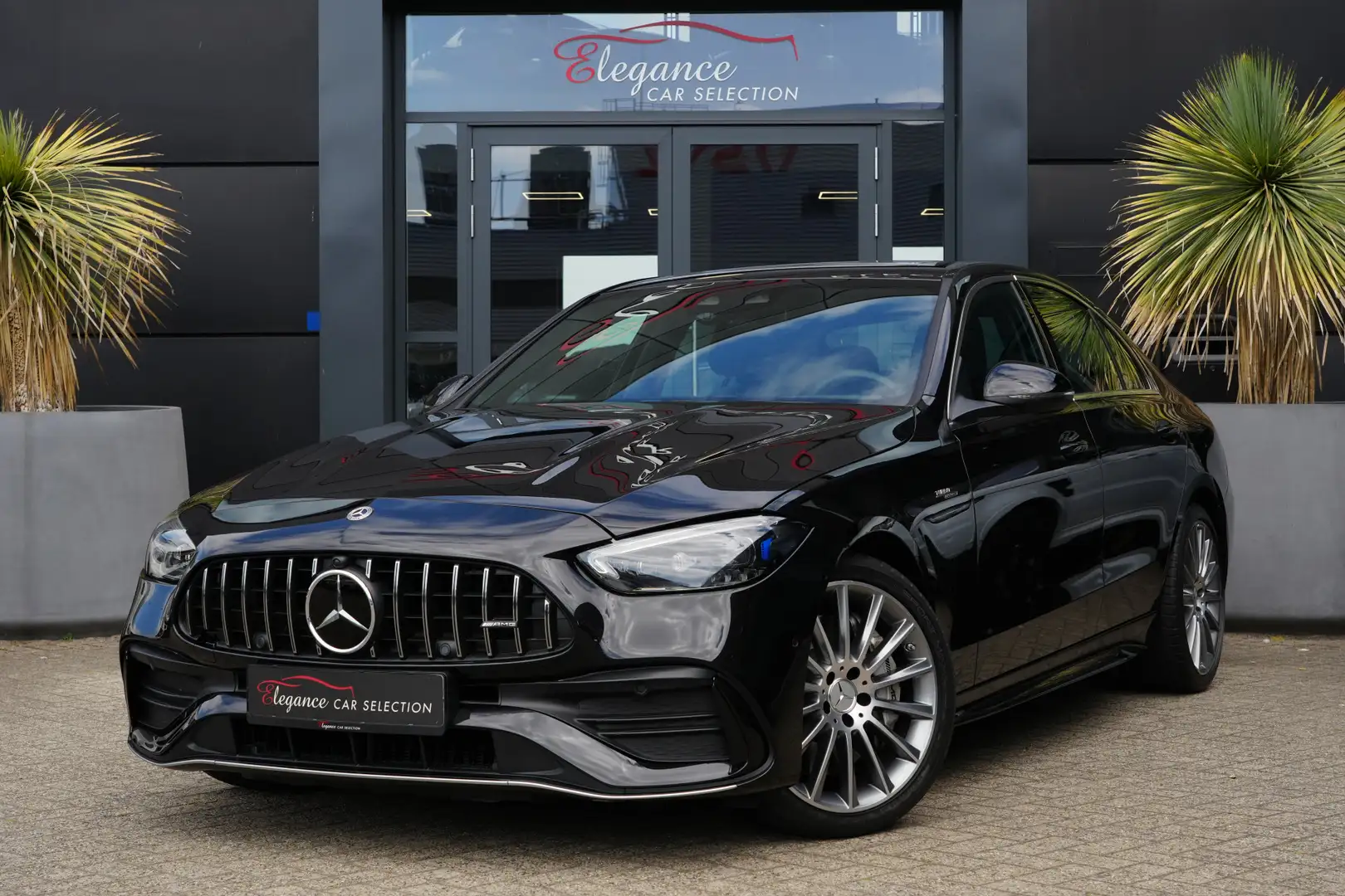 Mercedes-Benz C 43 AMG 4MATIC 408pk Panoramadak/Stoelverwarming/Camera Сірий - 1