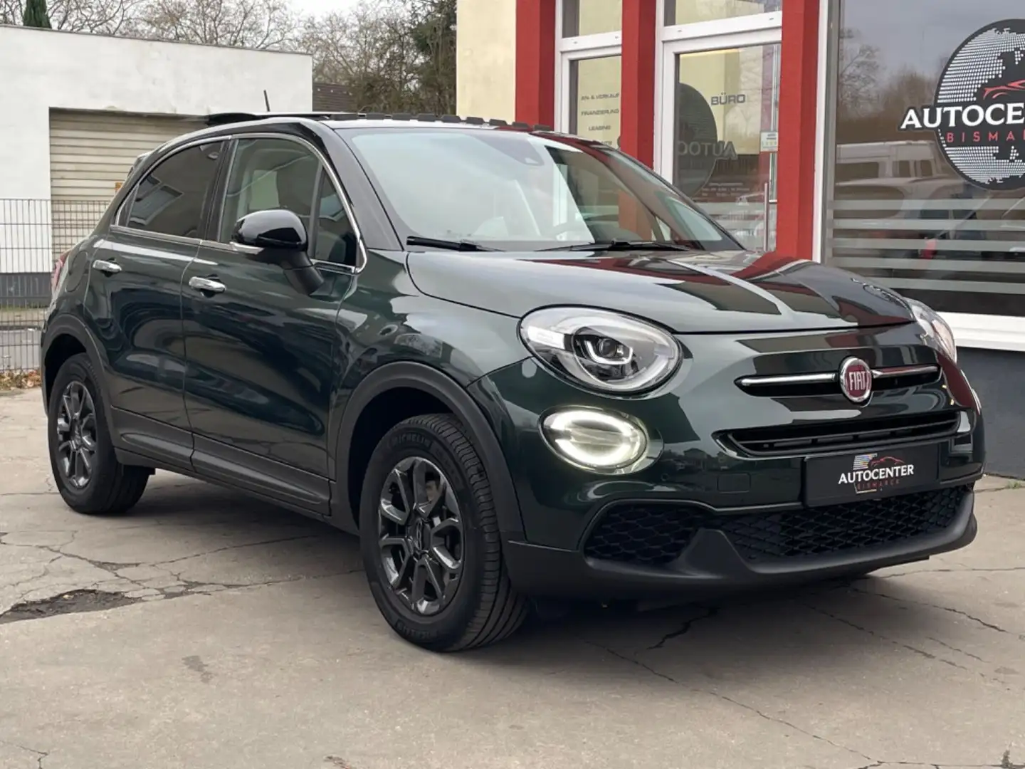 Fiat 500X Lounge*STYLE-PAKET*PANORAMA*LANE-ASSIST* Grün - 2