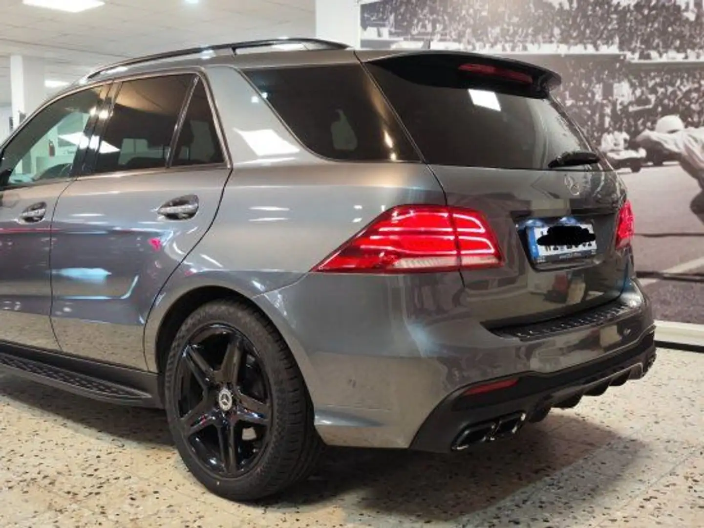 Mercedes-Benz GLE 250 d 4Matic *AMG-LINE* (63'OPTK/APPLE/360°C Gri - 1