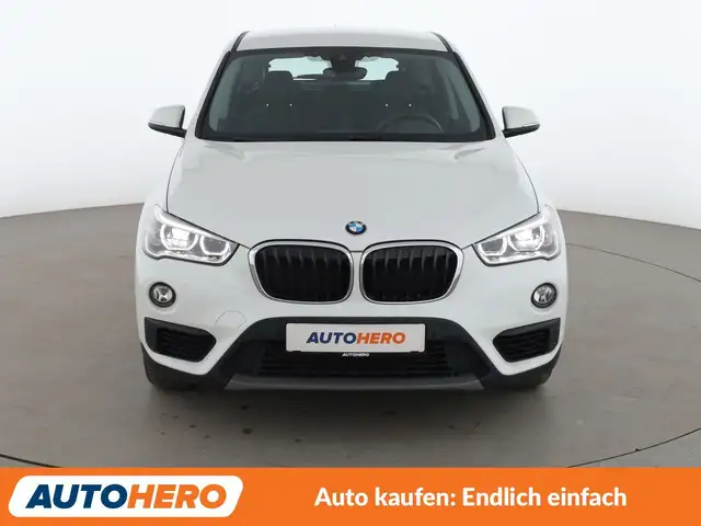 BMW X1 view 9