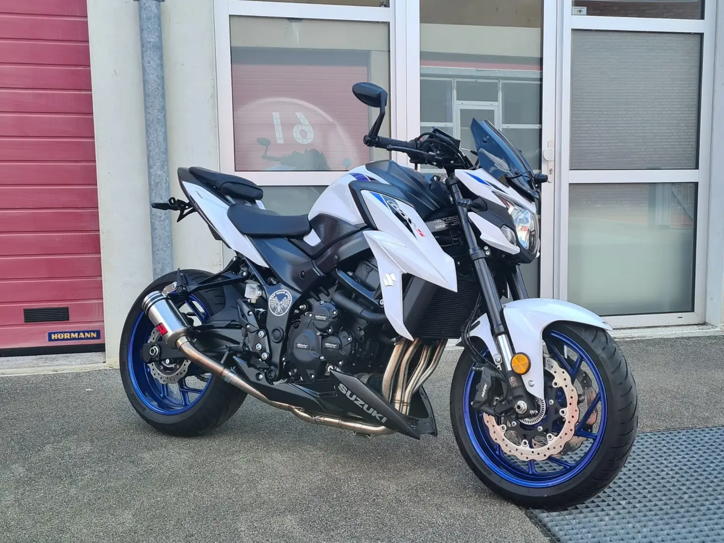 Suzuki GSX-S 750 2020 Dominator uitlaat ABS TC gsxs750 gsx-750s gxr Blanc - 1