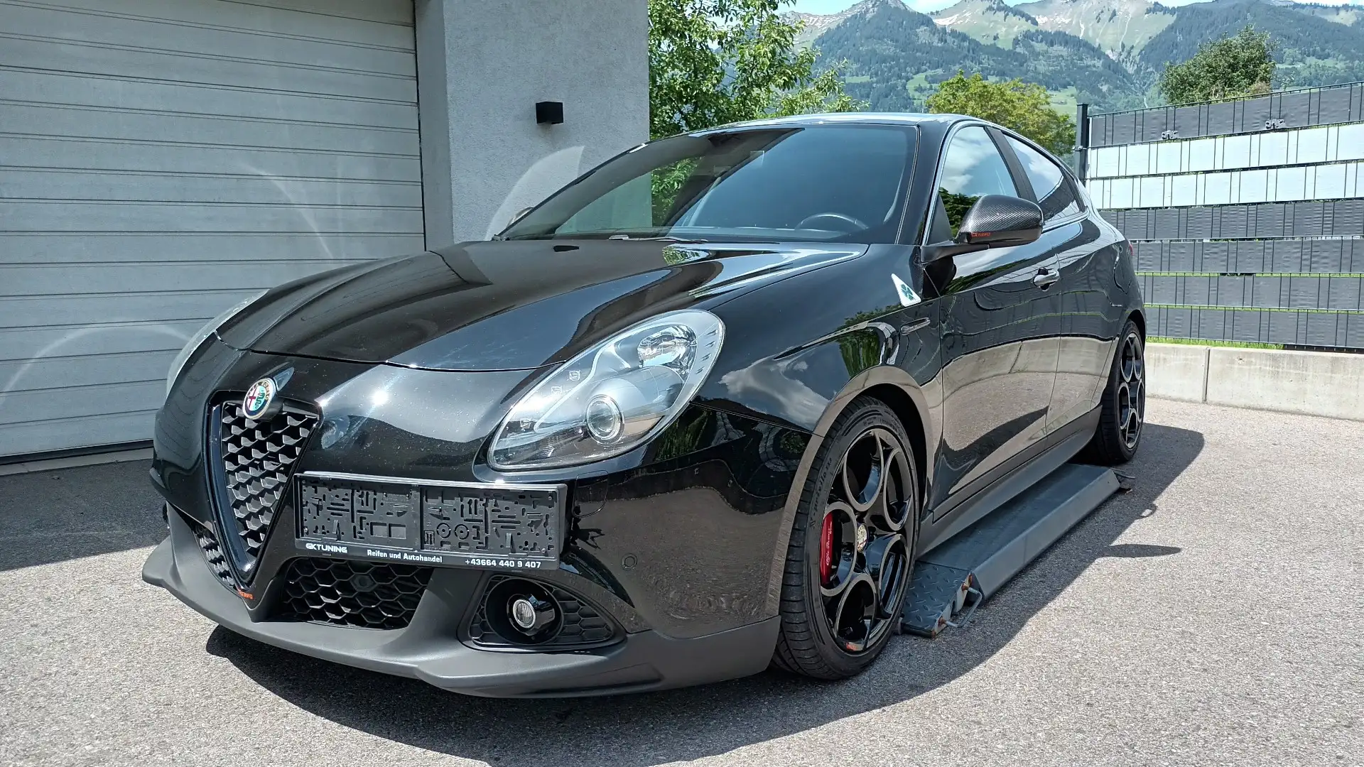 Alfa Romeo Giulietta Giulietta Quadrifoglio Verde 1.750 TBi TCT Verde - 1