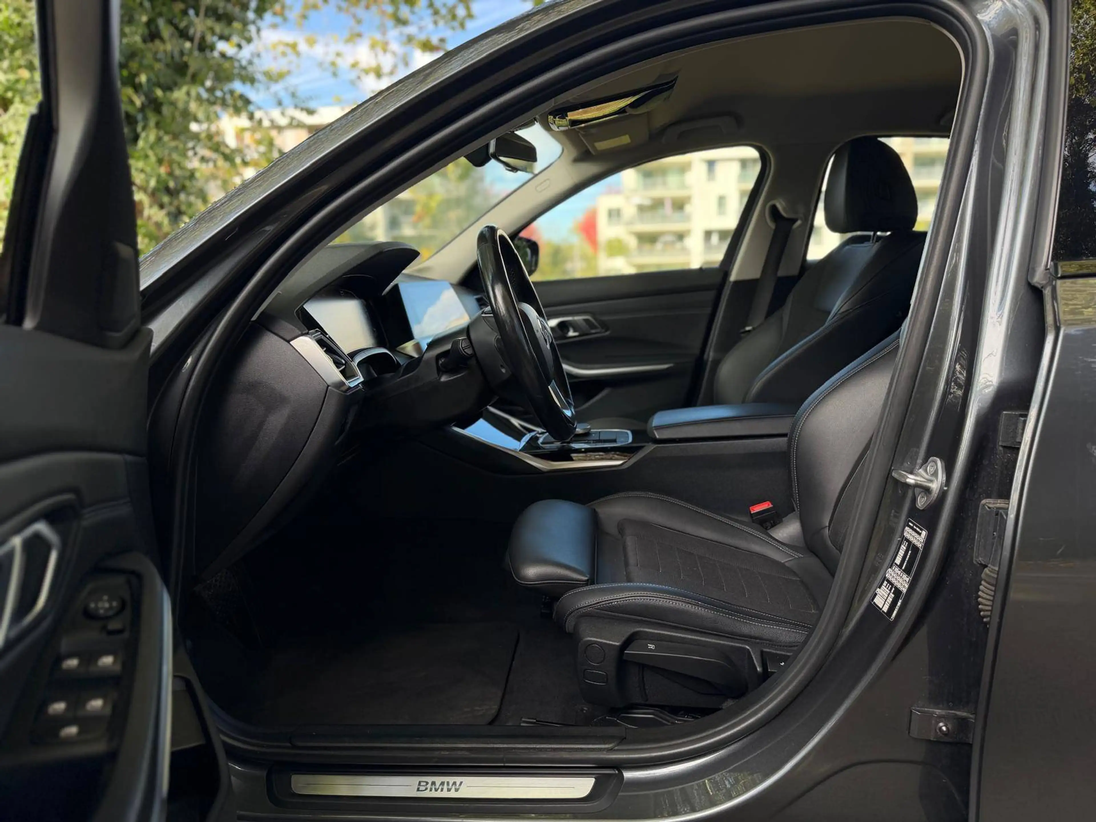 BMW 318 318iA + Full entretien 100% BMW + Sportline + Garantie 12 mois + Etat impeccable — photo 13