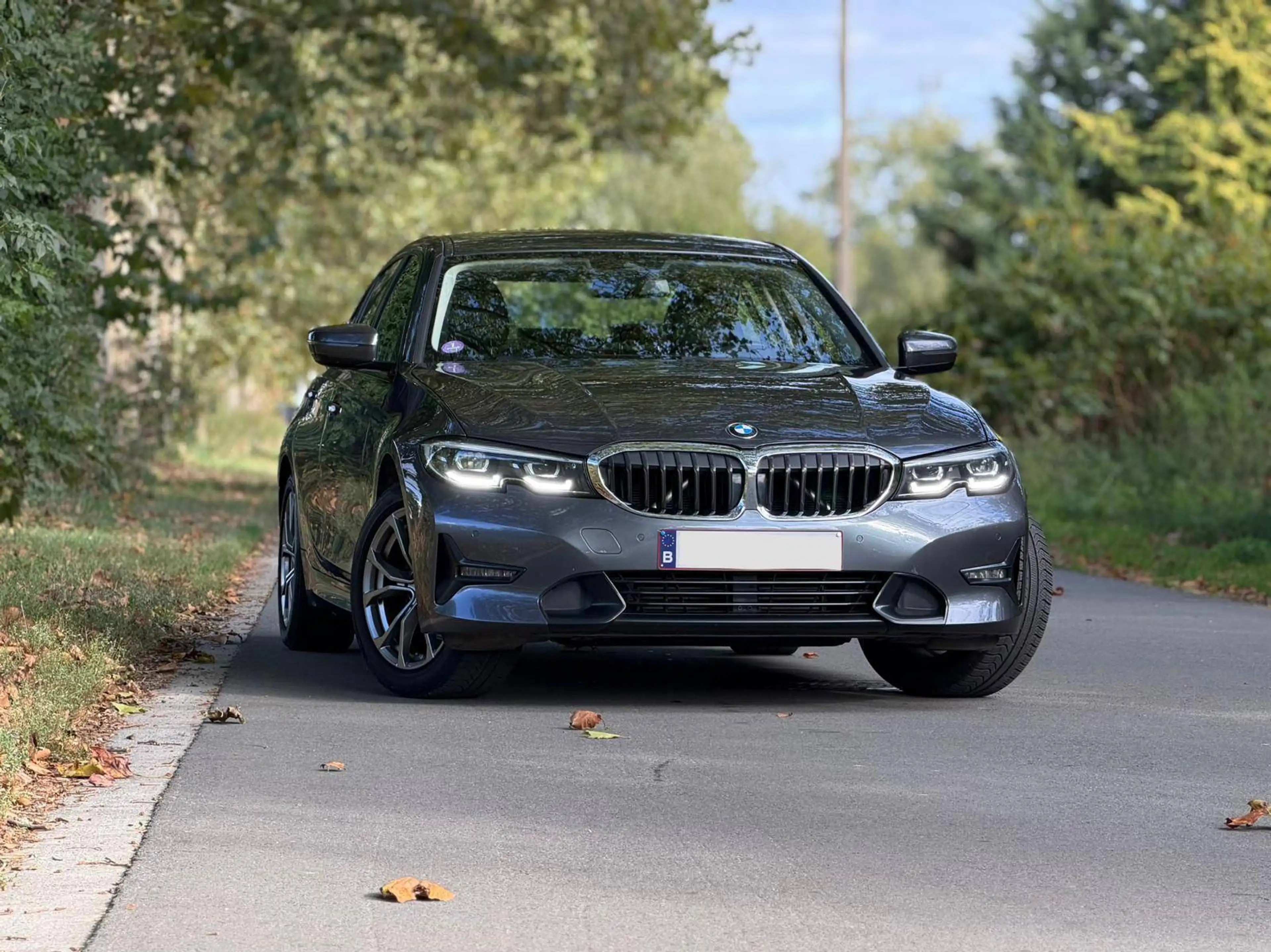 BMW 318 318iA + Full entretien 100% BMW + Sportline + Garantie 12 mois + Etat impeccable — photo 2