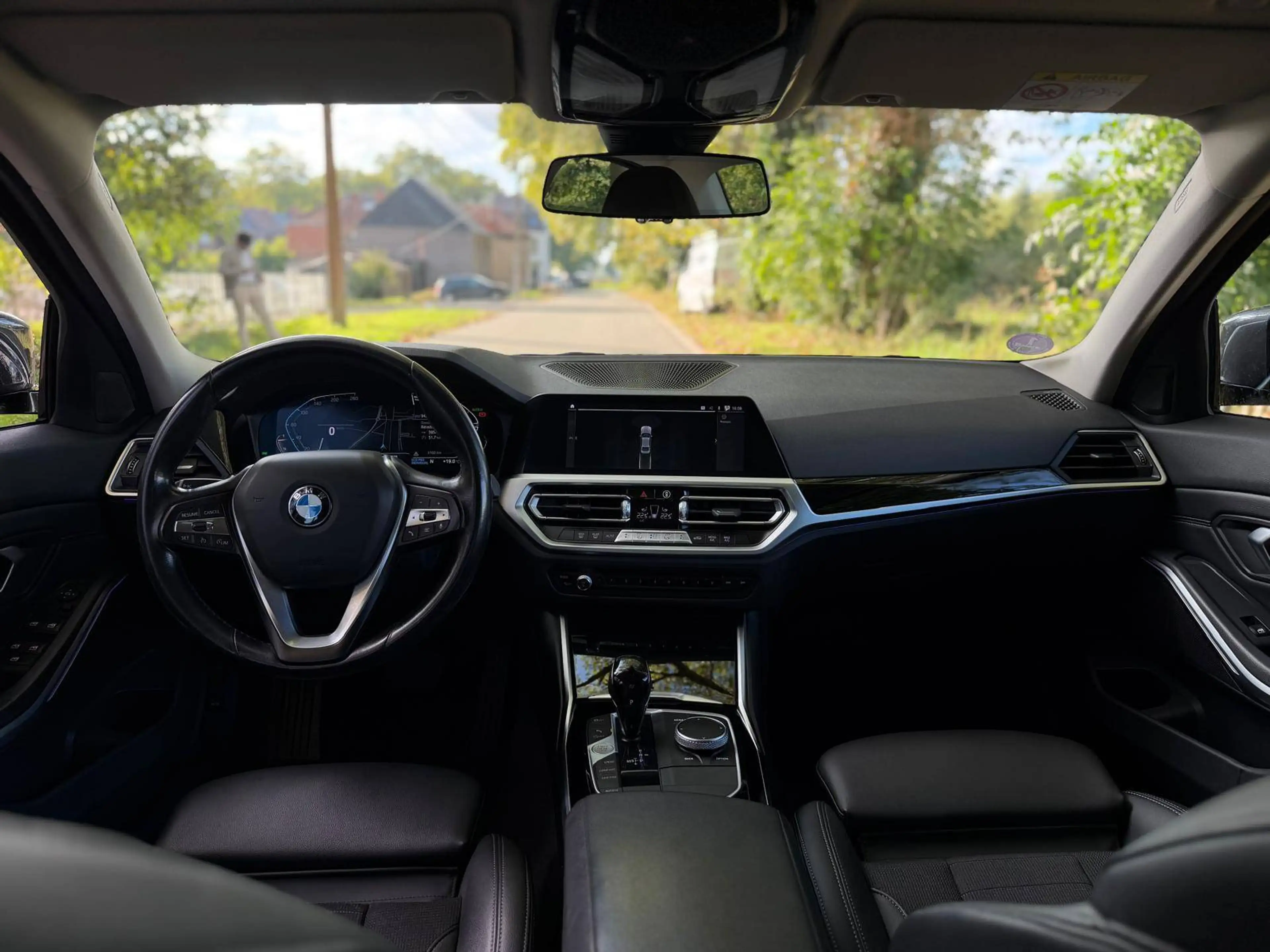 BMW 318 318iA + Full entretien 100% BMW + Sportline + Garantie 12 mois + Etat impeccable — photo 19