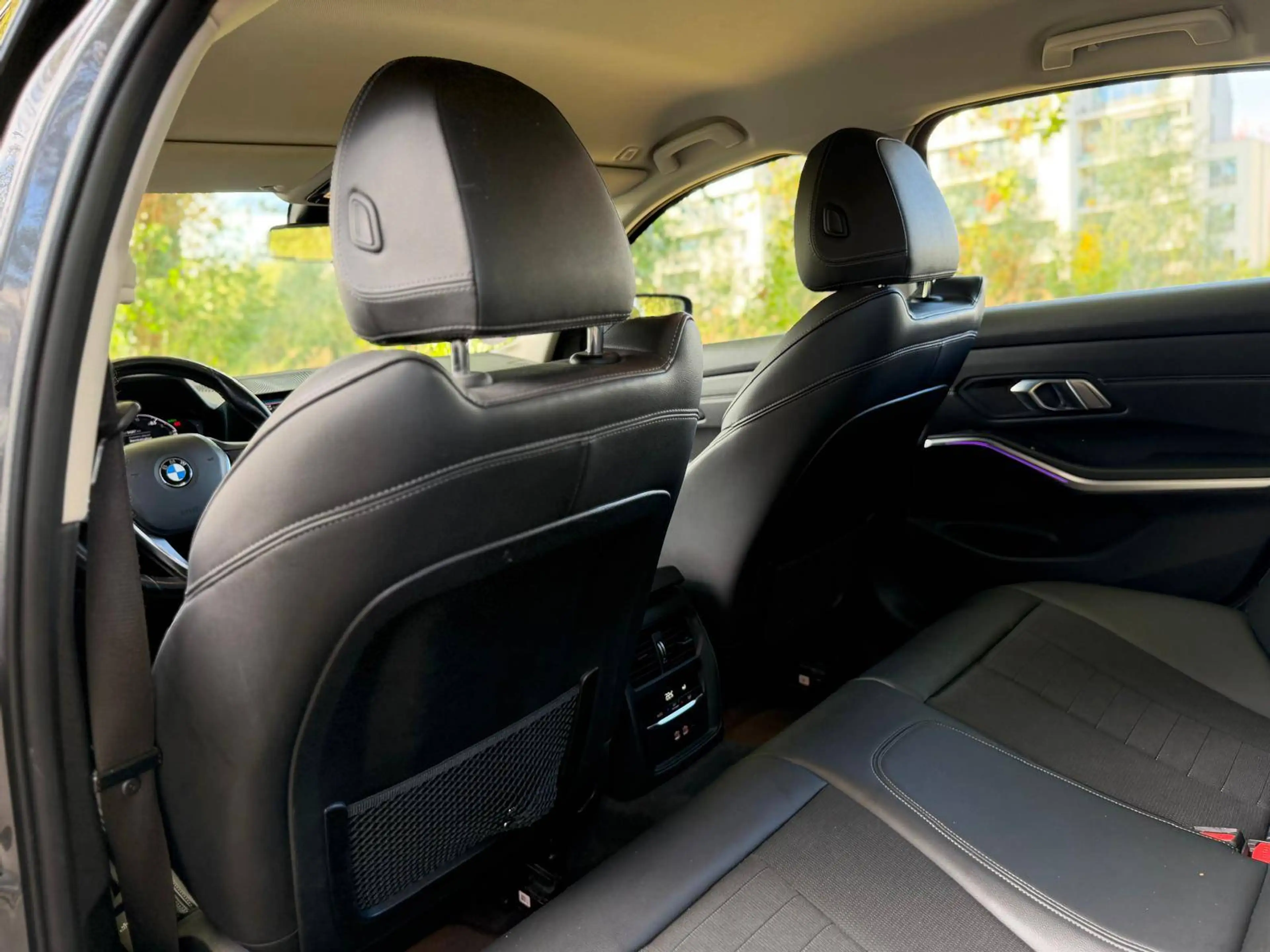 BMW 318 318iA + Full entretien 100% BMW + Sportline + Garantie 12 mois + Etat impeccable — photo 17