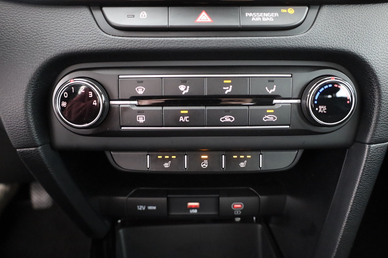 Kia Ceed SW / cee'd SW Ceed SW 1.0 T-GDI Vision Navi ACC Kamera DAB USB — photo 12