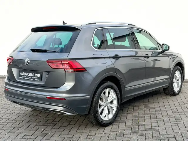 Volkswagen Tiguan view 5