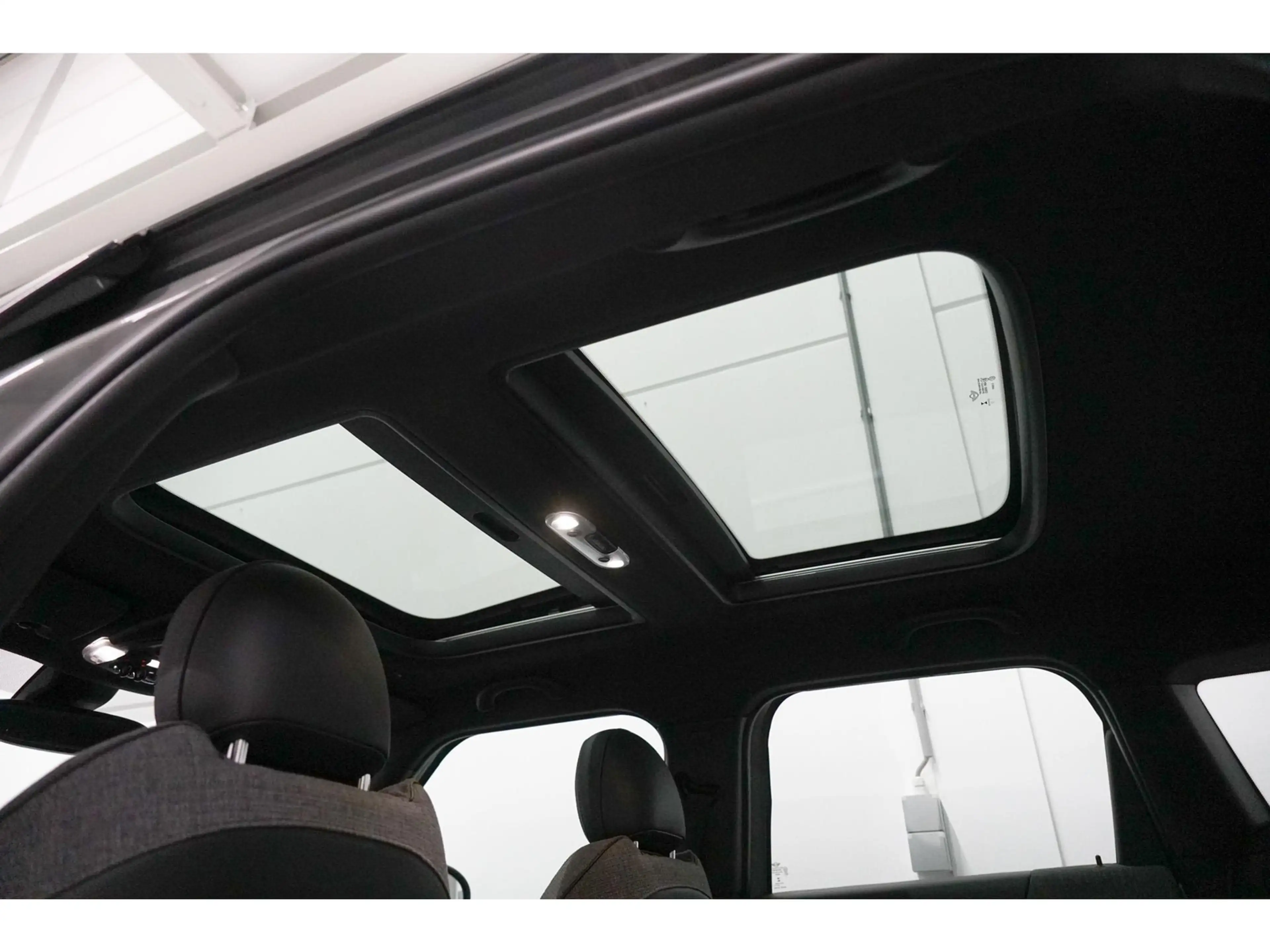 MINI Cooper SE Countryman 1.5 ALL4 Panoramadak | Harman Kardon | Head Up | A — photo 12