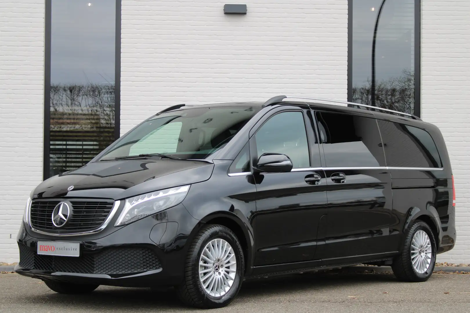 Mercedes-Benz EQV 300 Extra Lang / 8 Persoons / 100% Electrisch / 2x Ele Fekete - 2