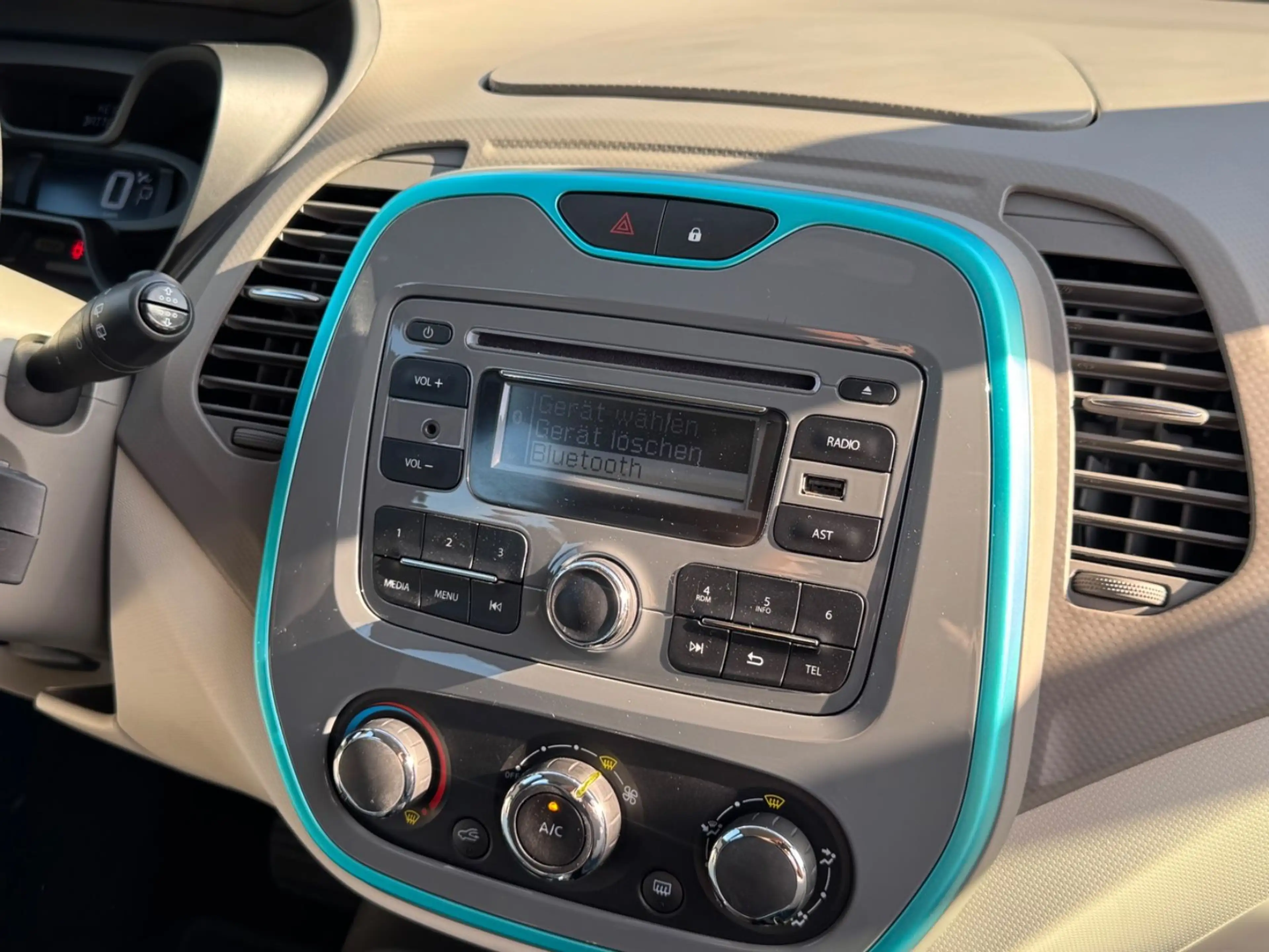 Renault Captur Dynamique (KLIMA/PDC/XE — photo 15