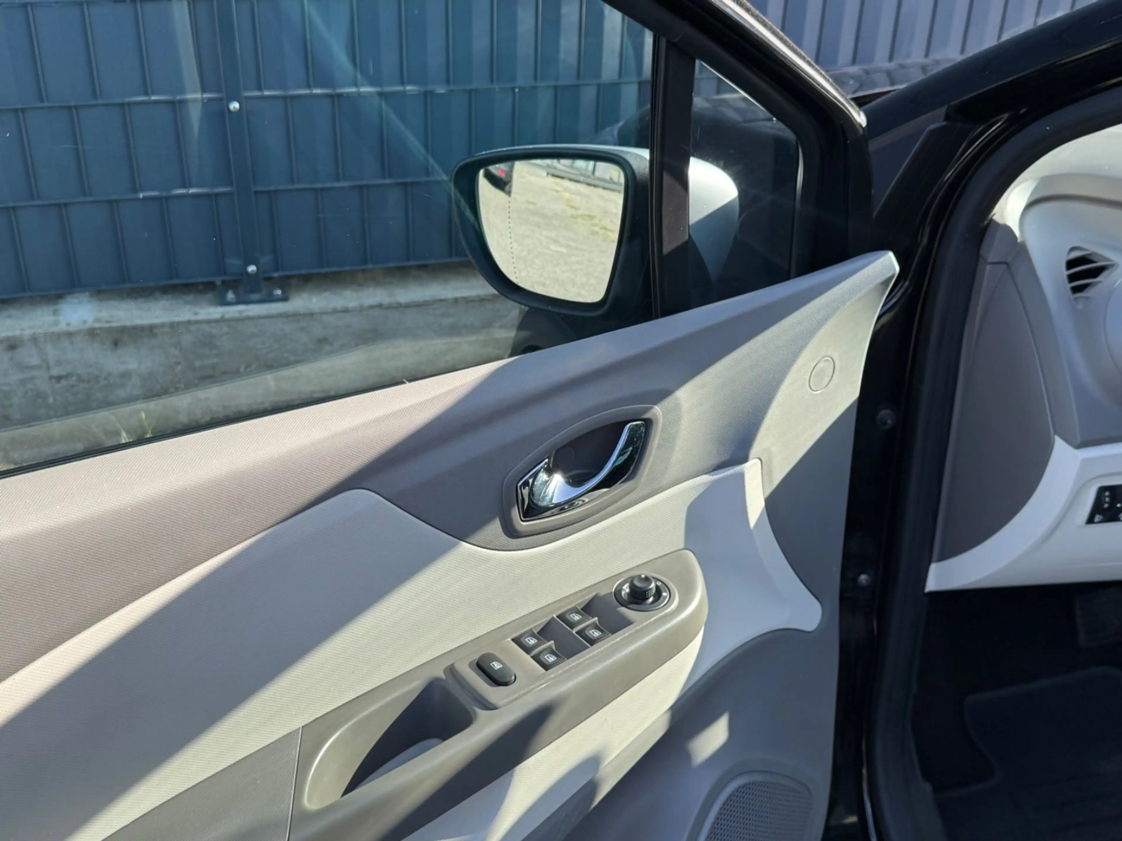 Renault Captur Dynamique (KLIMA/PDC/XE — photo 8