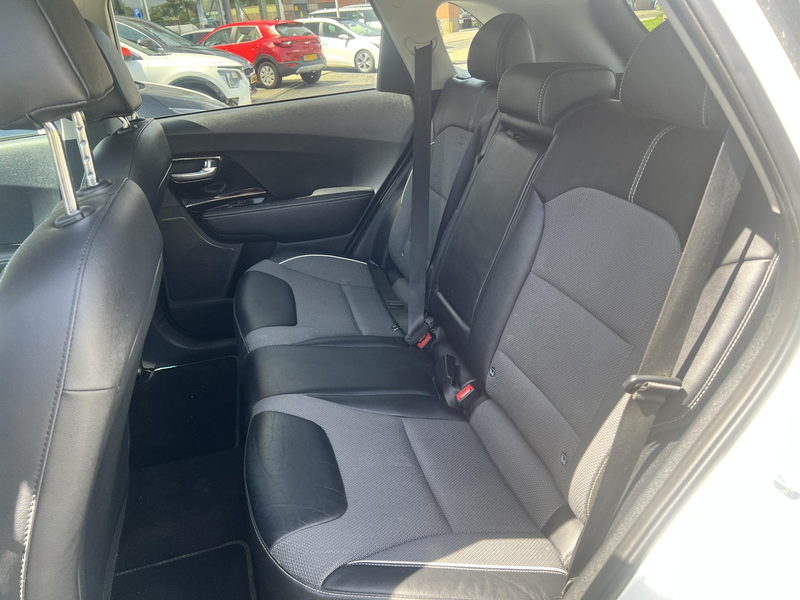Kia e-Niro Edition 64 kWh Eerste Eigenaar, Dealeronderhouden, — photo 6