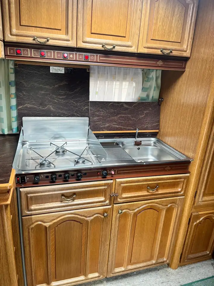 Caravans-Wohnm Hobby Prestige 535, foto 11